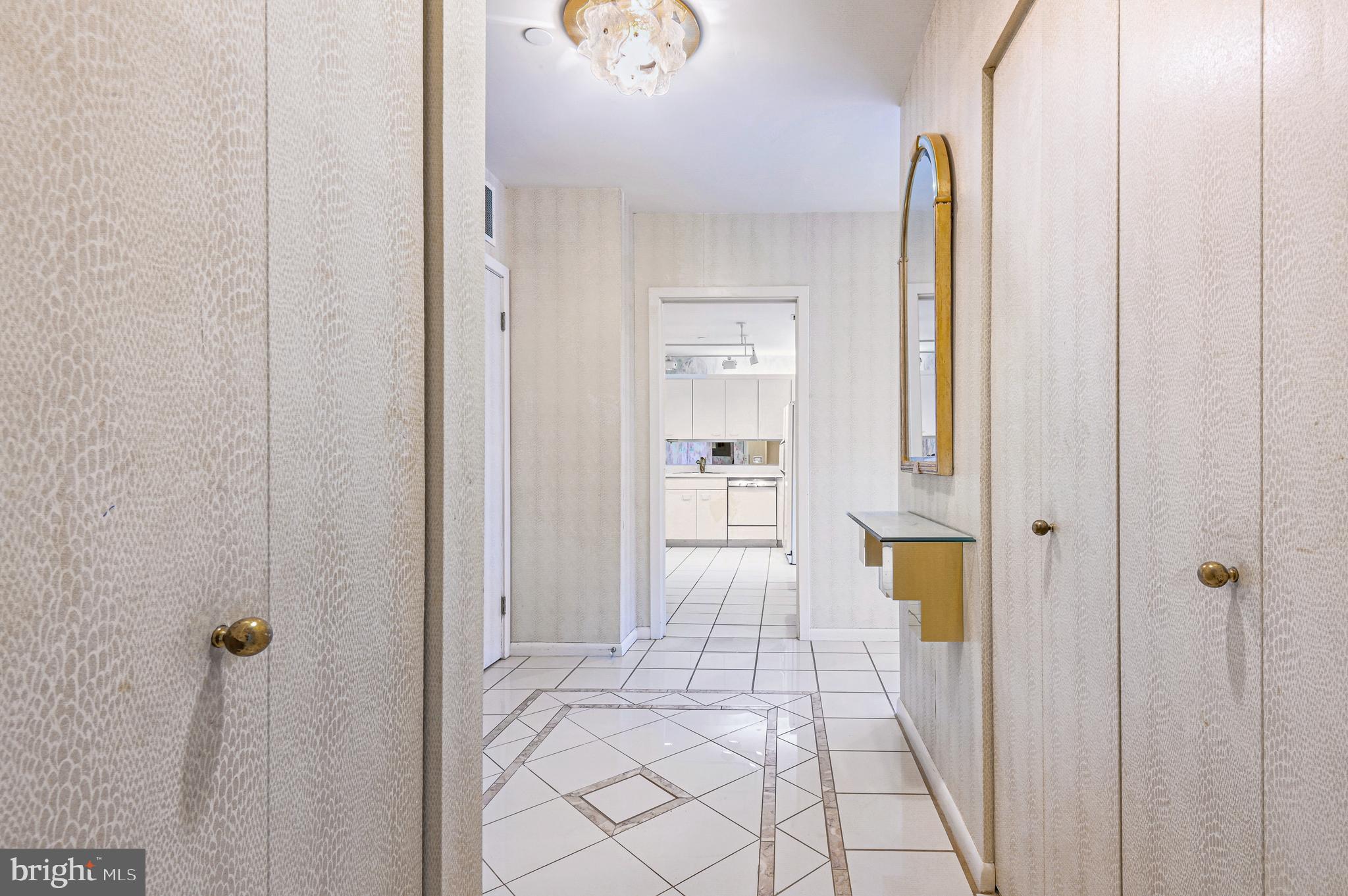 PAVILION IN THE PARK - Residential