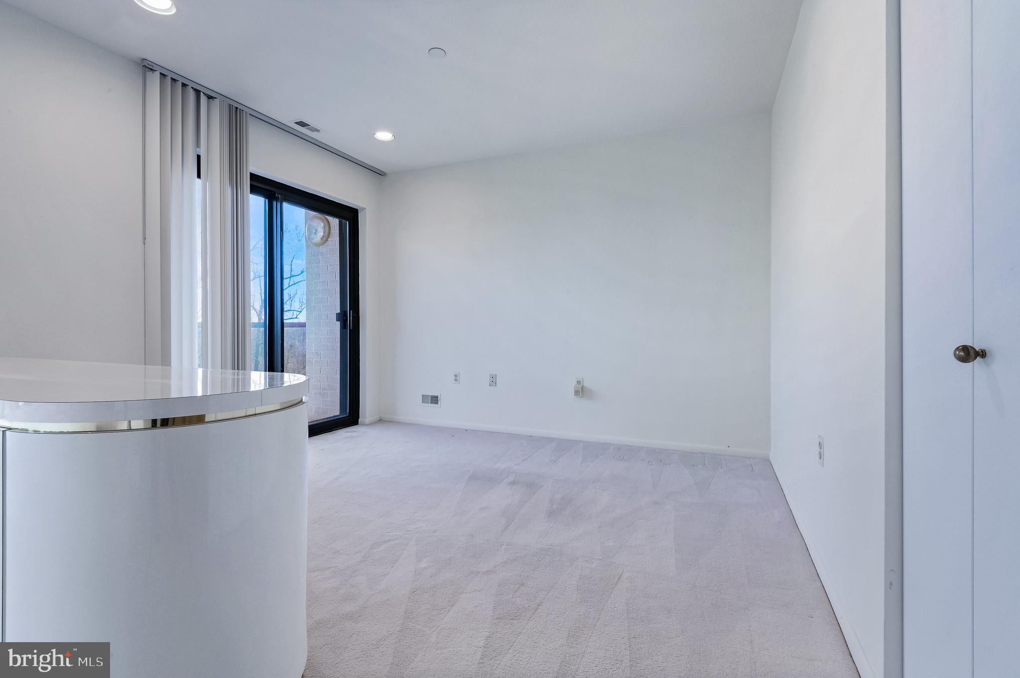 PAVILION IN THE PARK - Residential