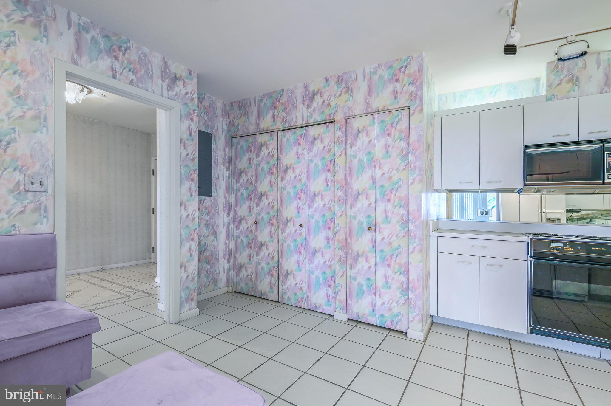 PAVILION IN THE PARK - Residential