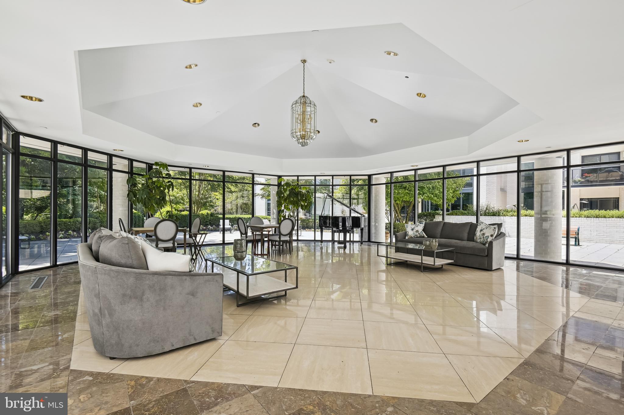 PAVILION IN THE PARK - Residential