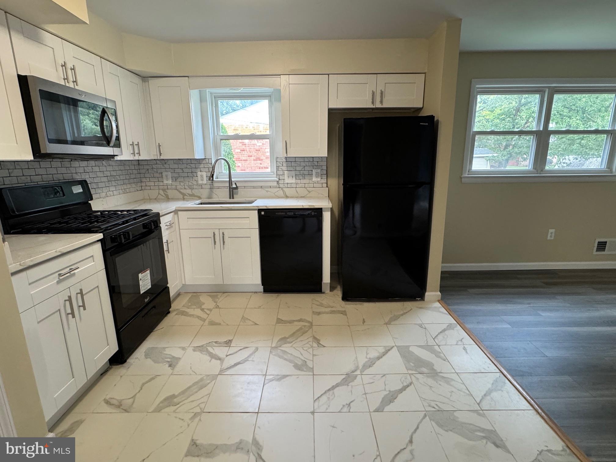 WATERFORD - Residential