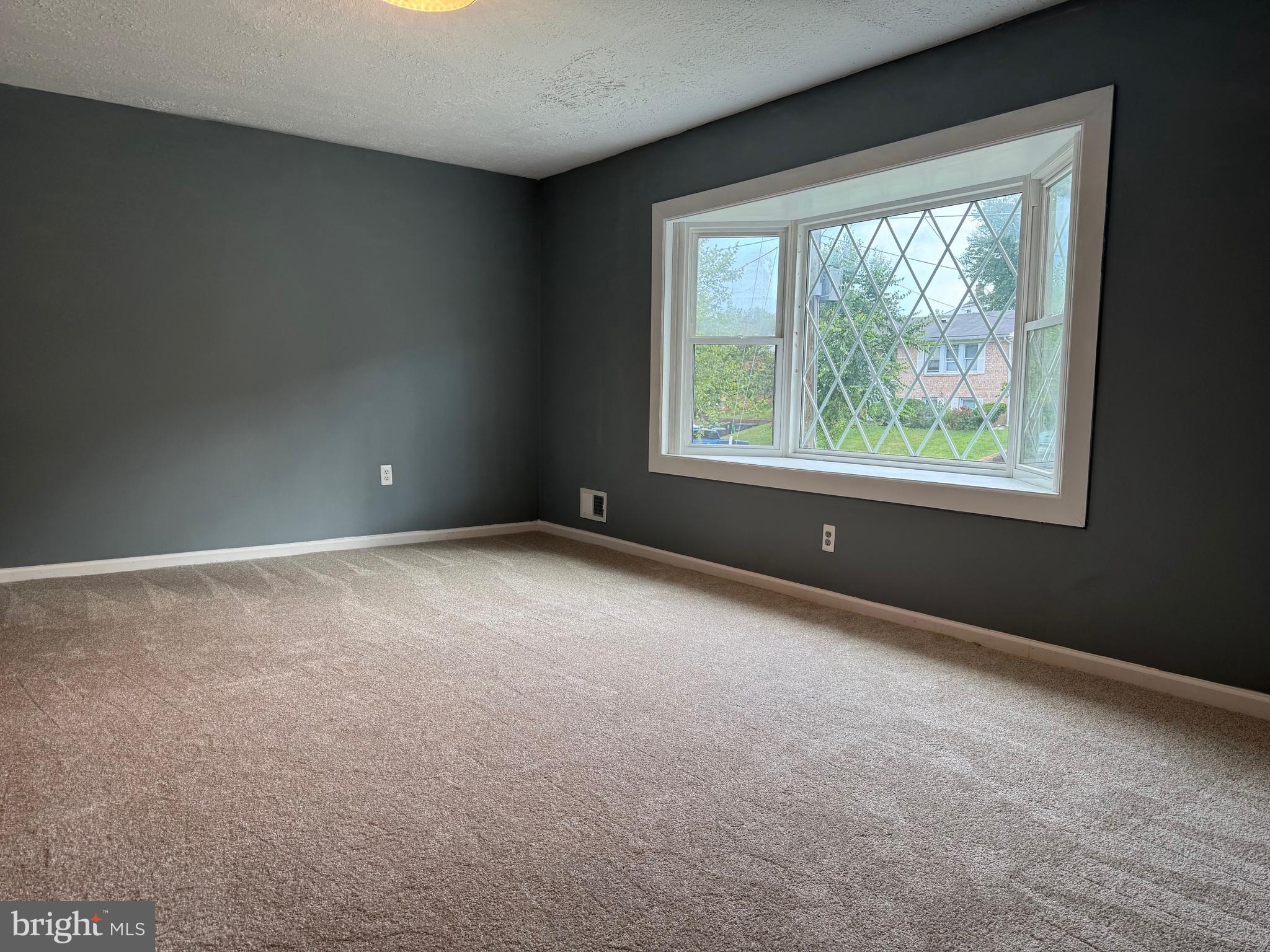 WATERFORD - Residential