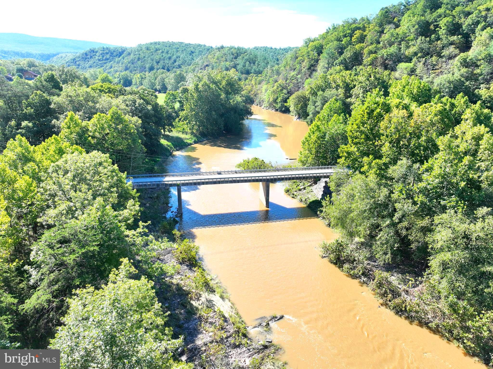THE CROSSING AT GREAT CACAPON - Land