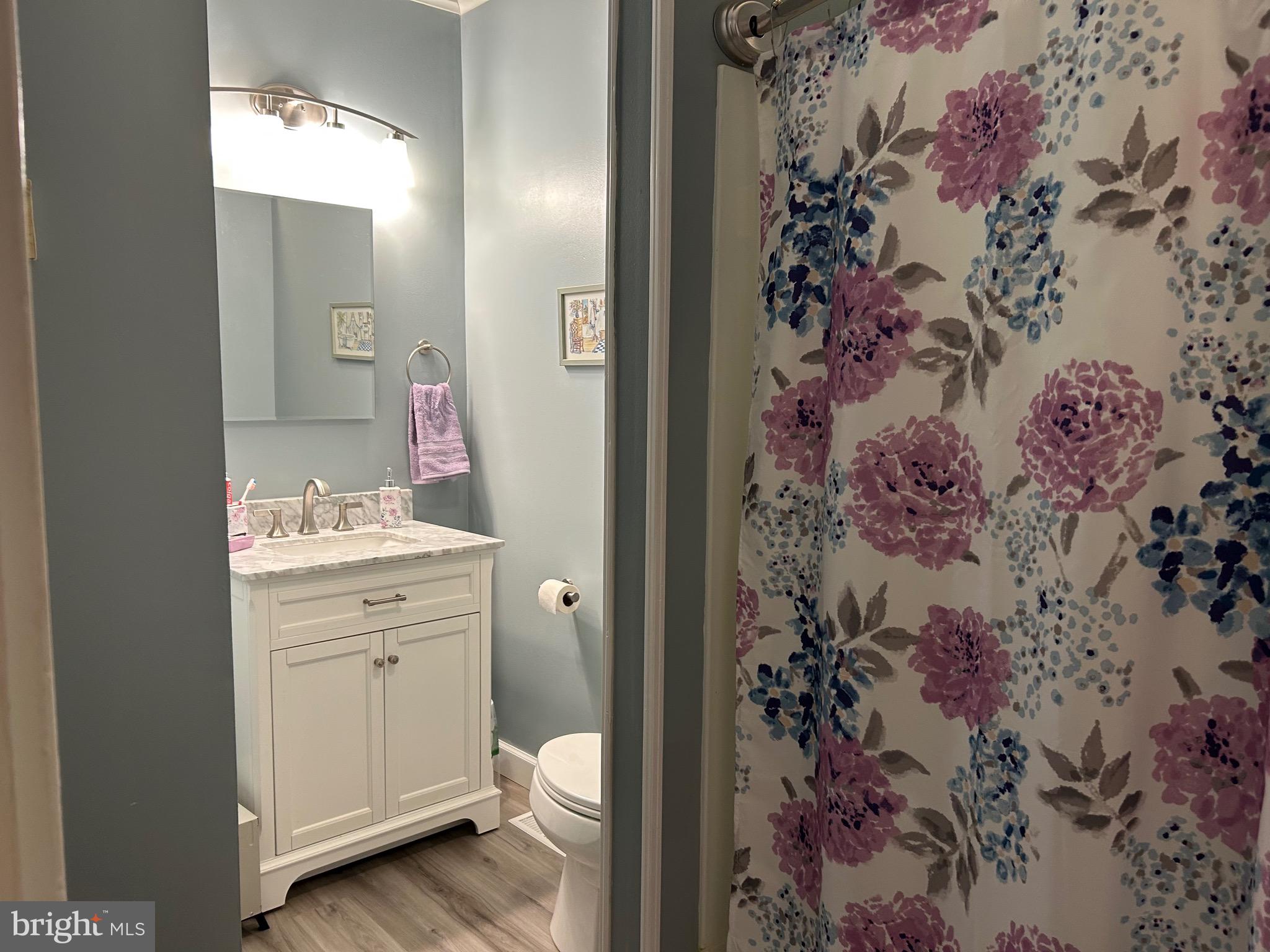 JOHNSON HEIGHTS - Residential