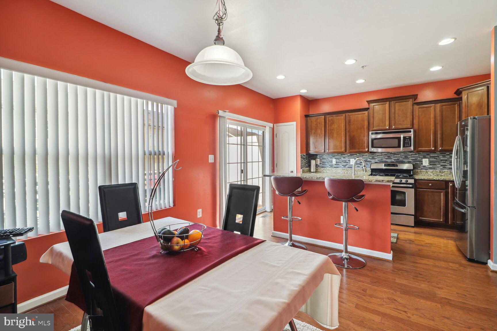 FIELDSTONE FARM - Residential