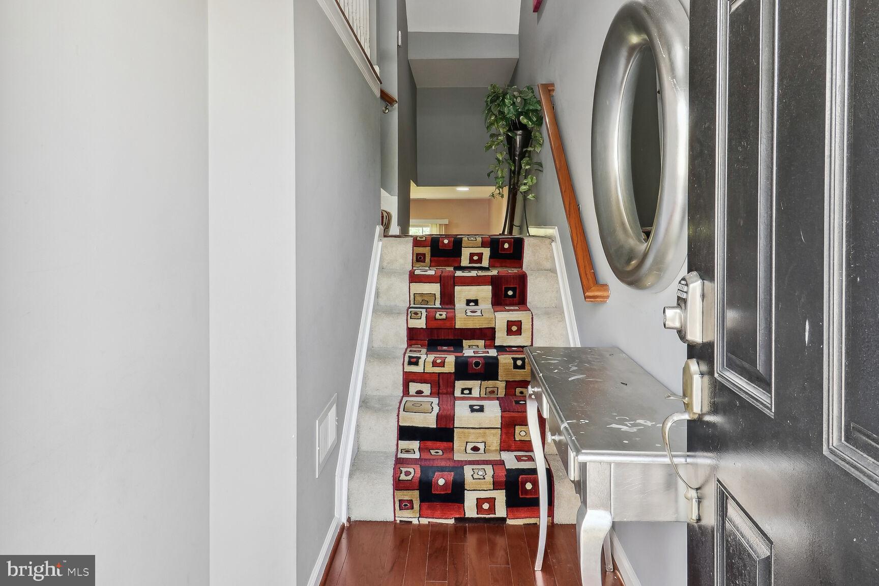 FIELDSTONE FARM - Residential