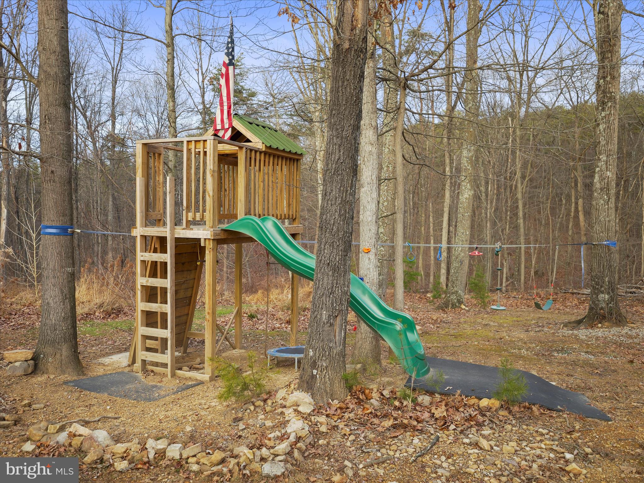 GREAT OAKS RETREAT - Residential