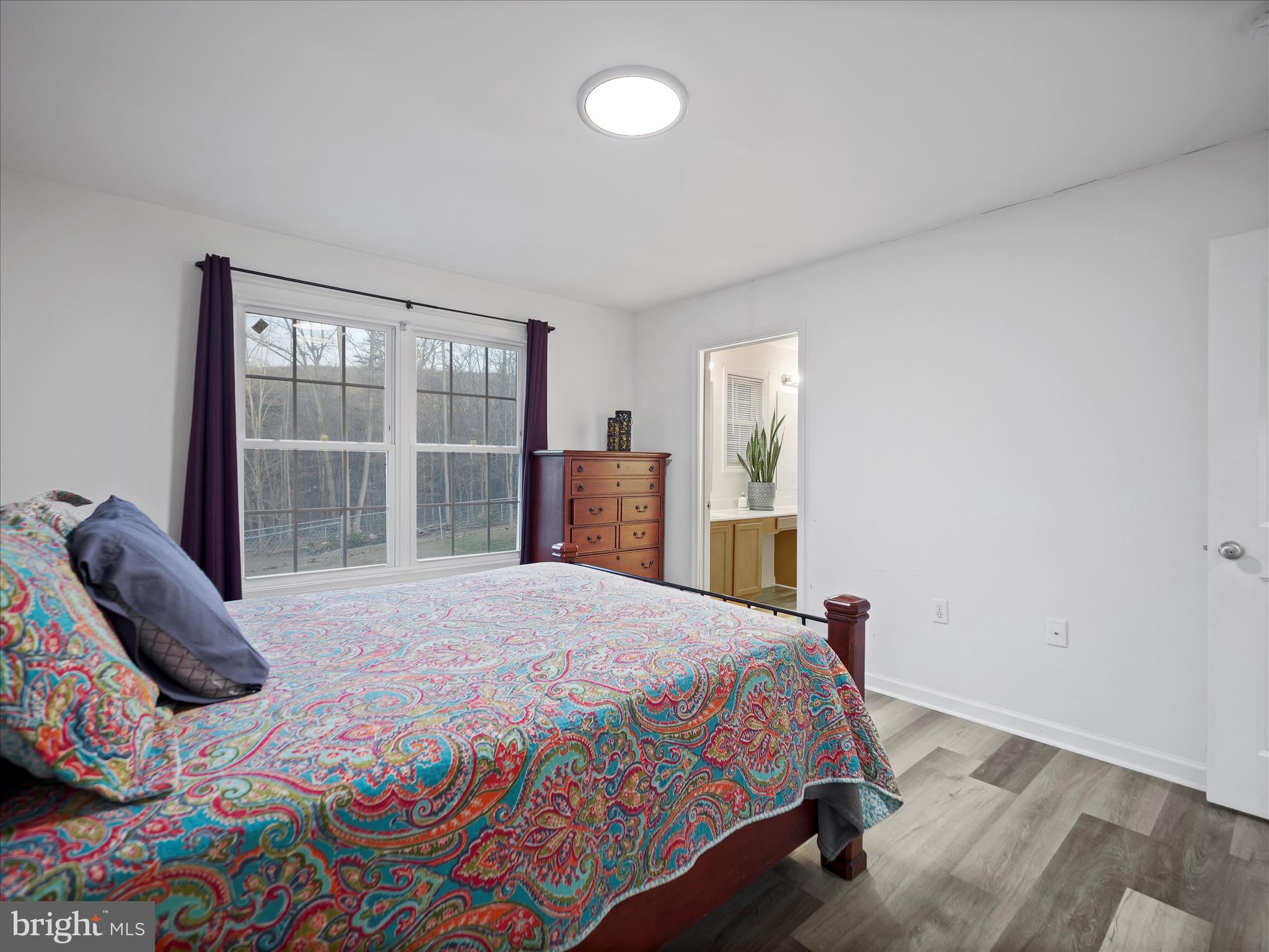 GREAT OAKS RETREAT - Residential