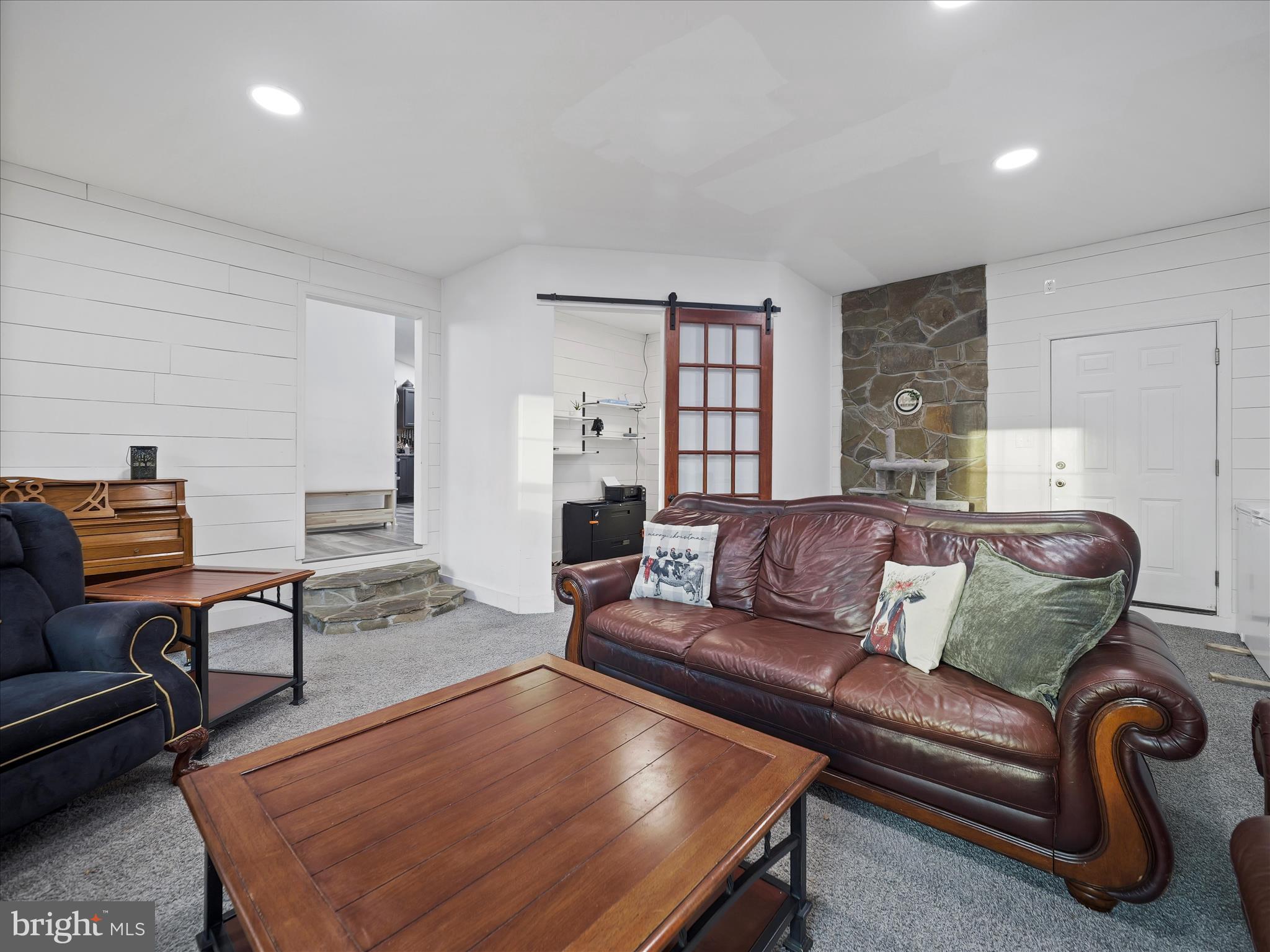 GREAT OAKS RETREAT - Residential