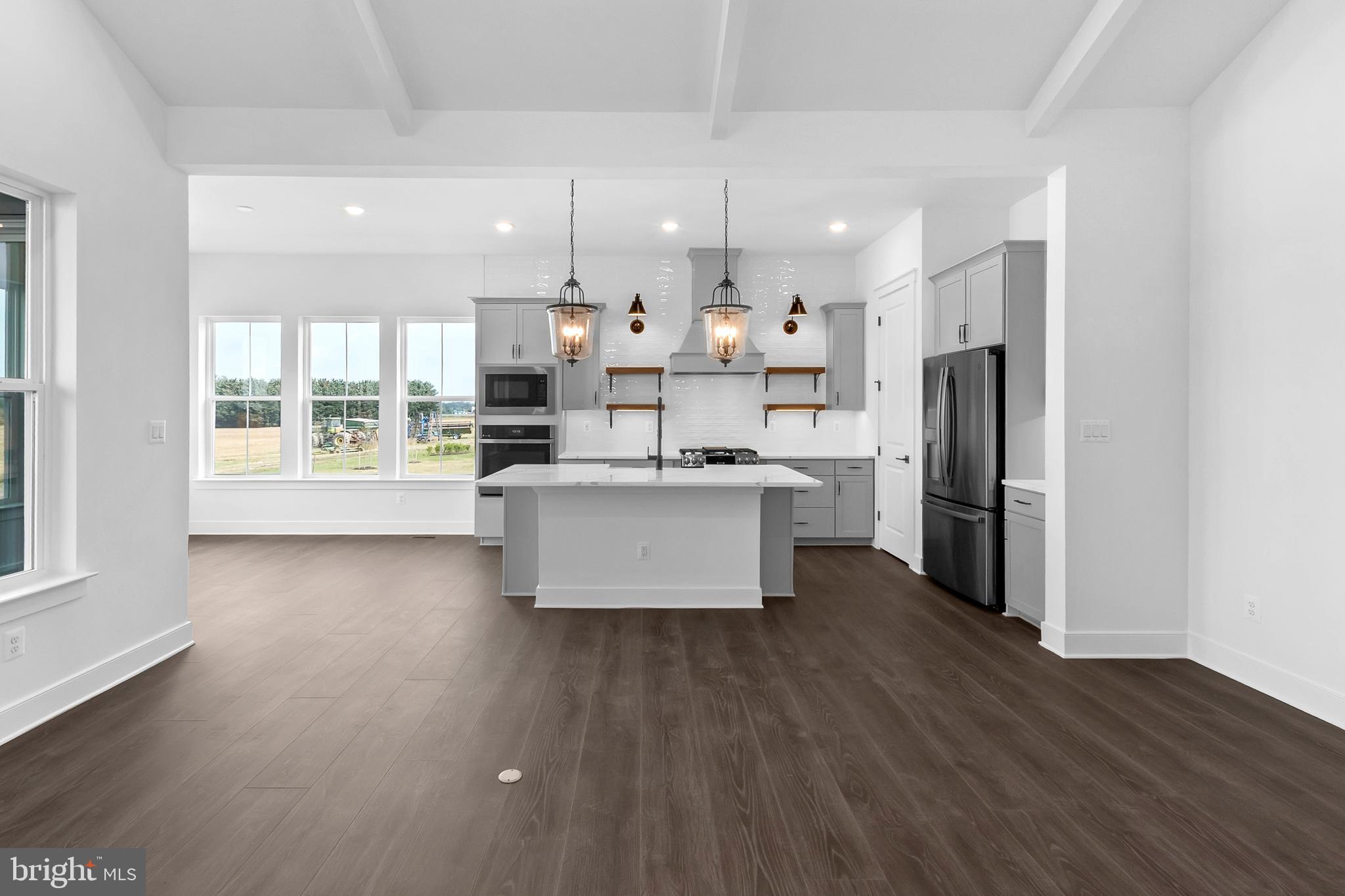 FOUR SEASONS AT HATTERAS HILLS - Residential