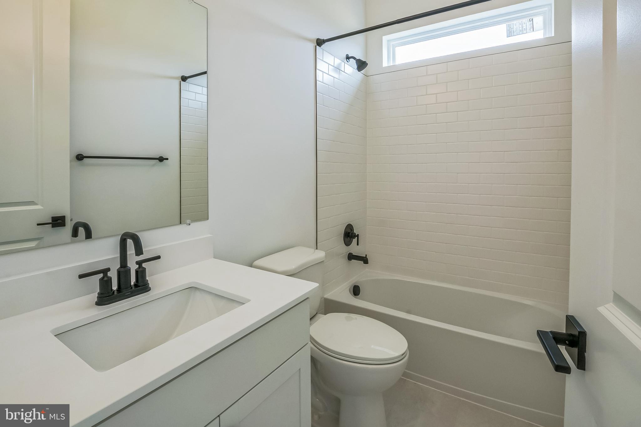 FOUR SEASONS AT HATTERAS HILLS - Residential