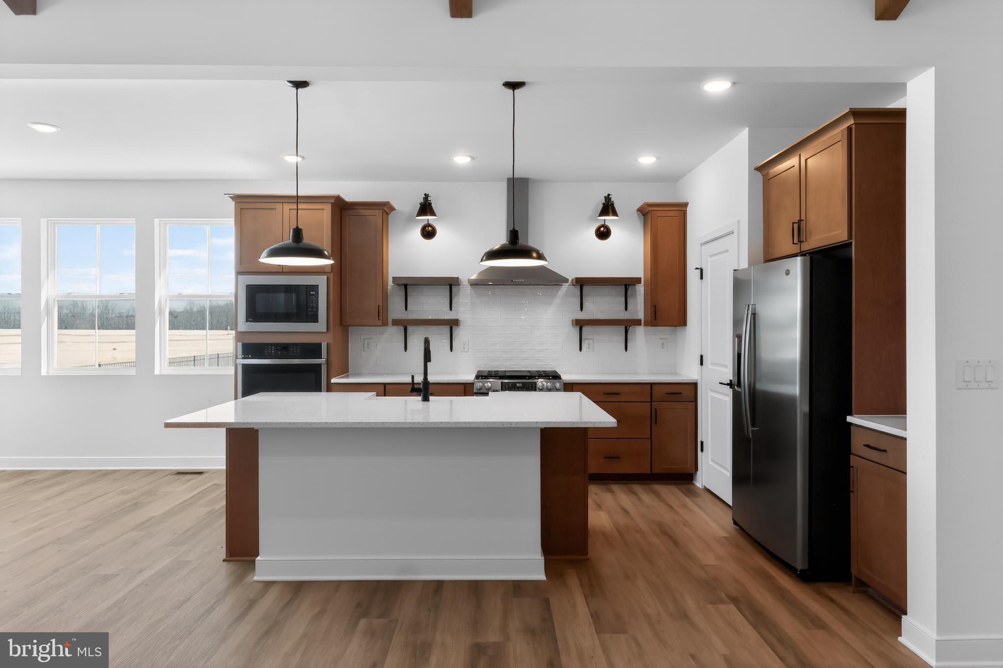 FOUR SEASONS AT HATTERAS HILLS - Residential