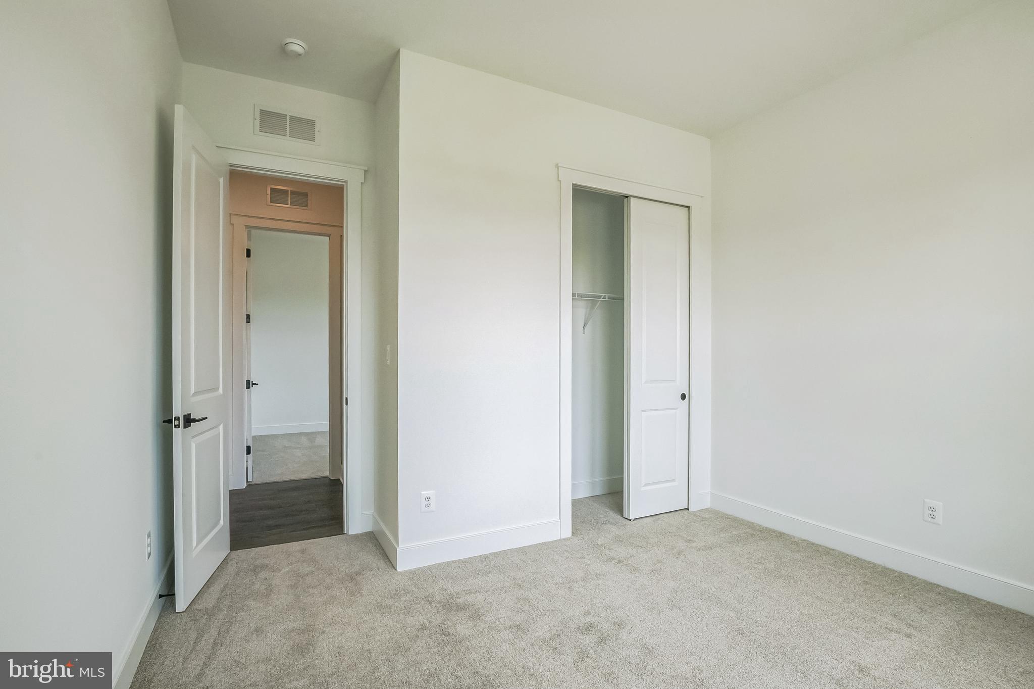 FOUR SEASONS AT HATTERAS HILLS - Residential