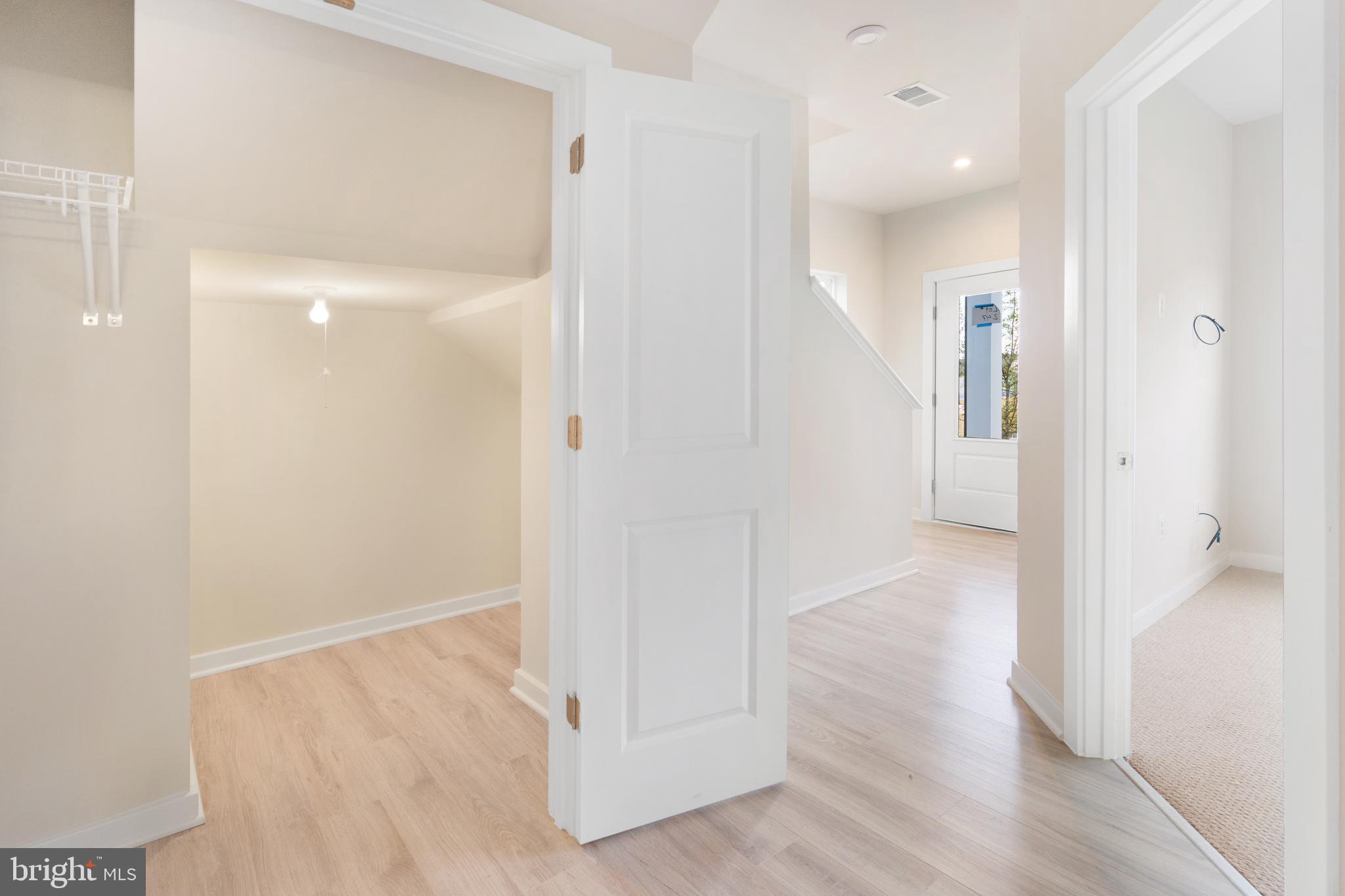 POTOMAC SHORES - Residential