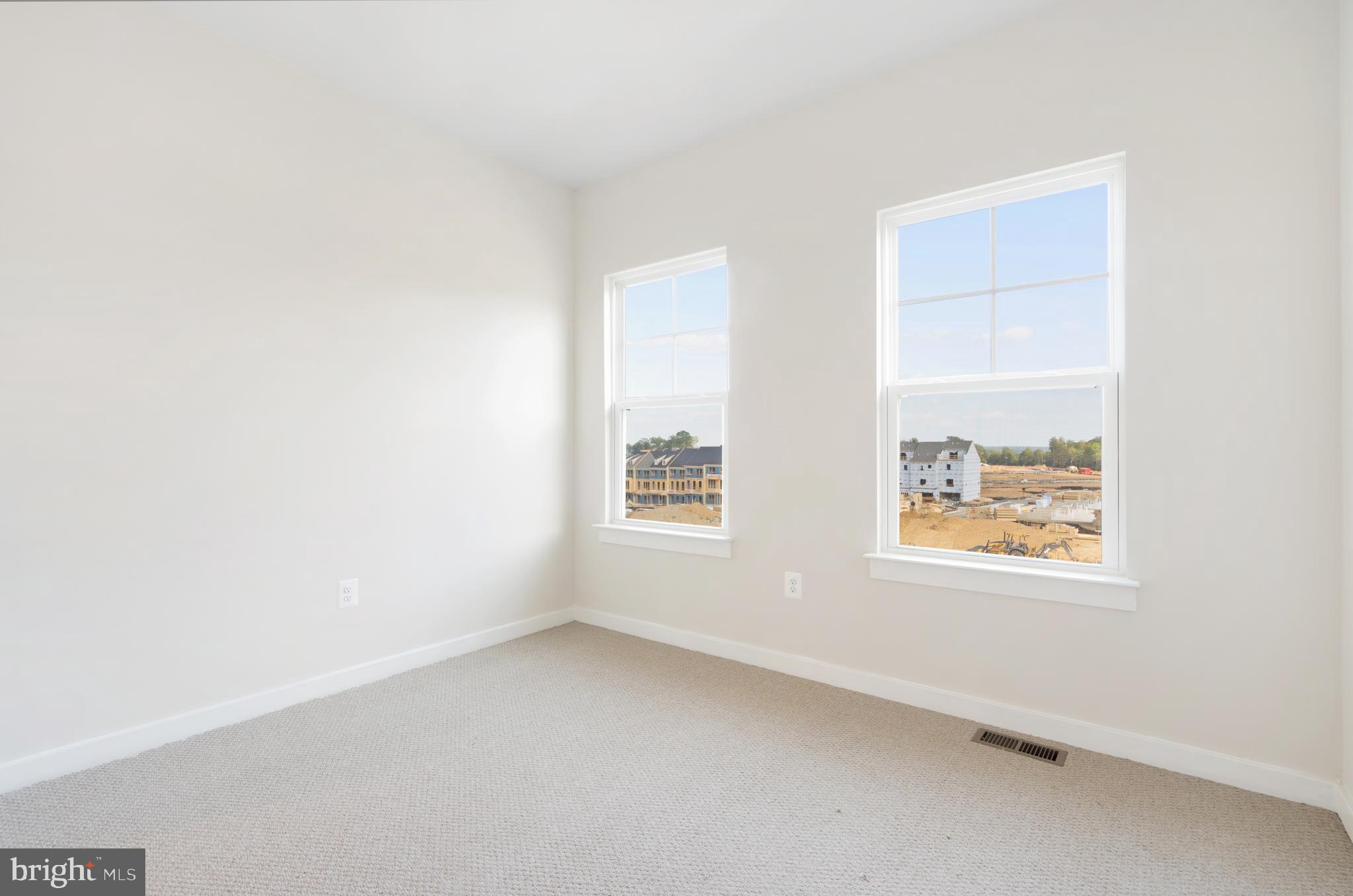 POTOMAC SHORES - Residential