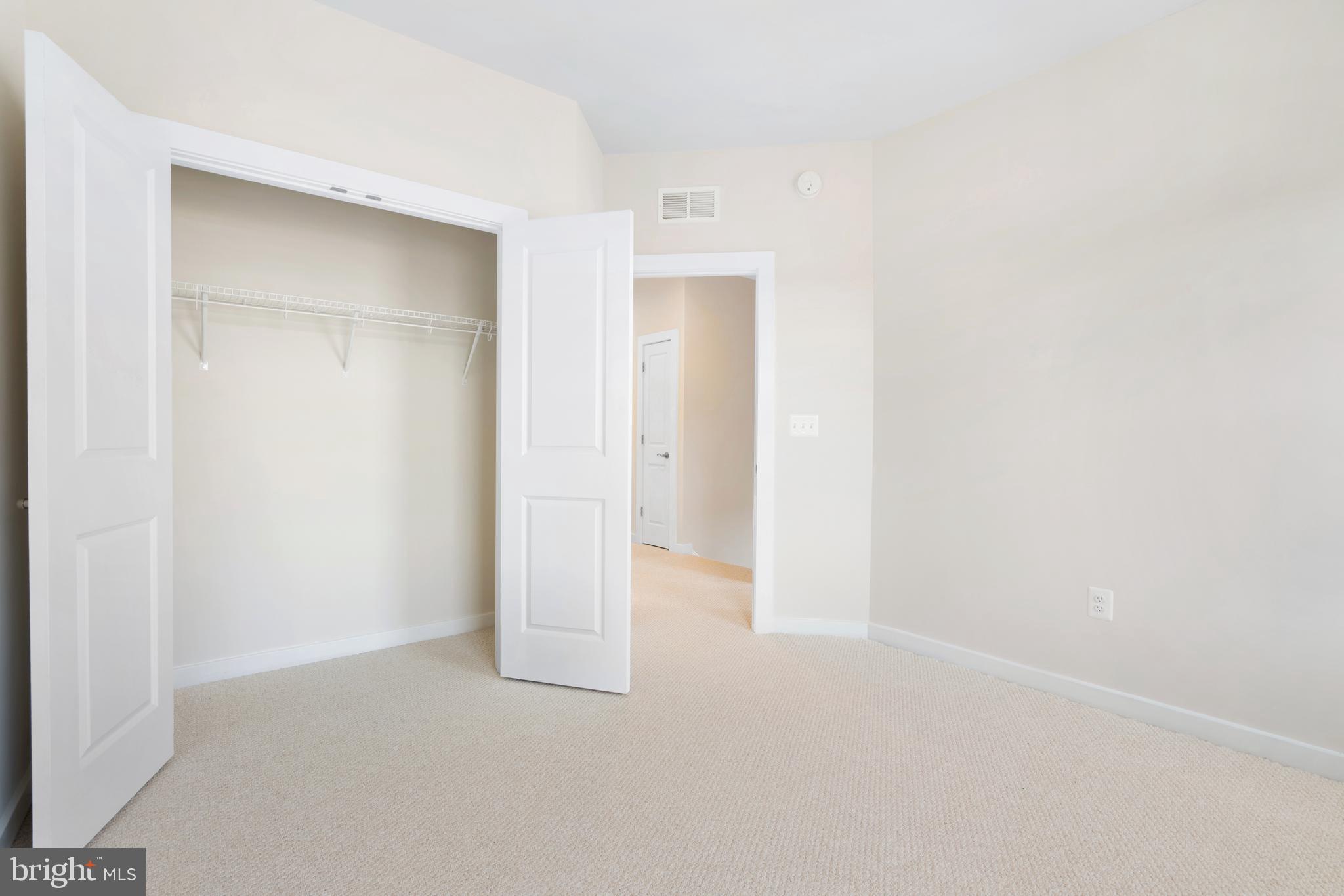 POTOMAC SHORES - Residential