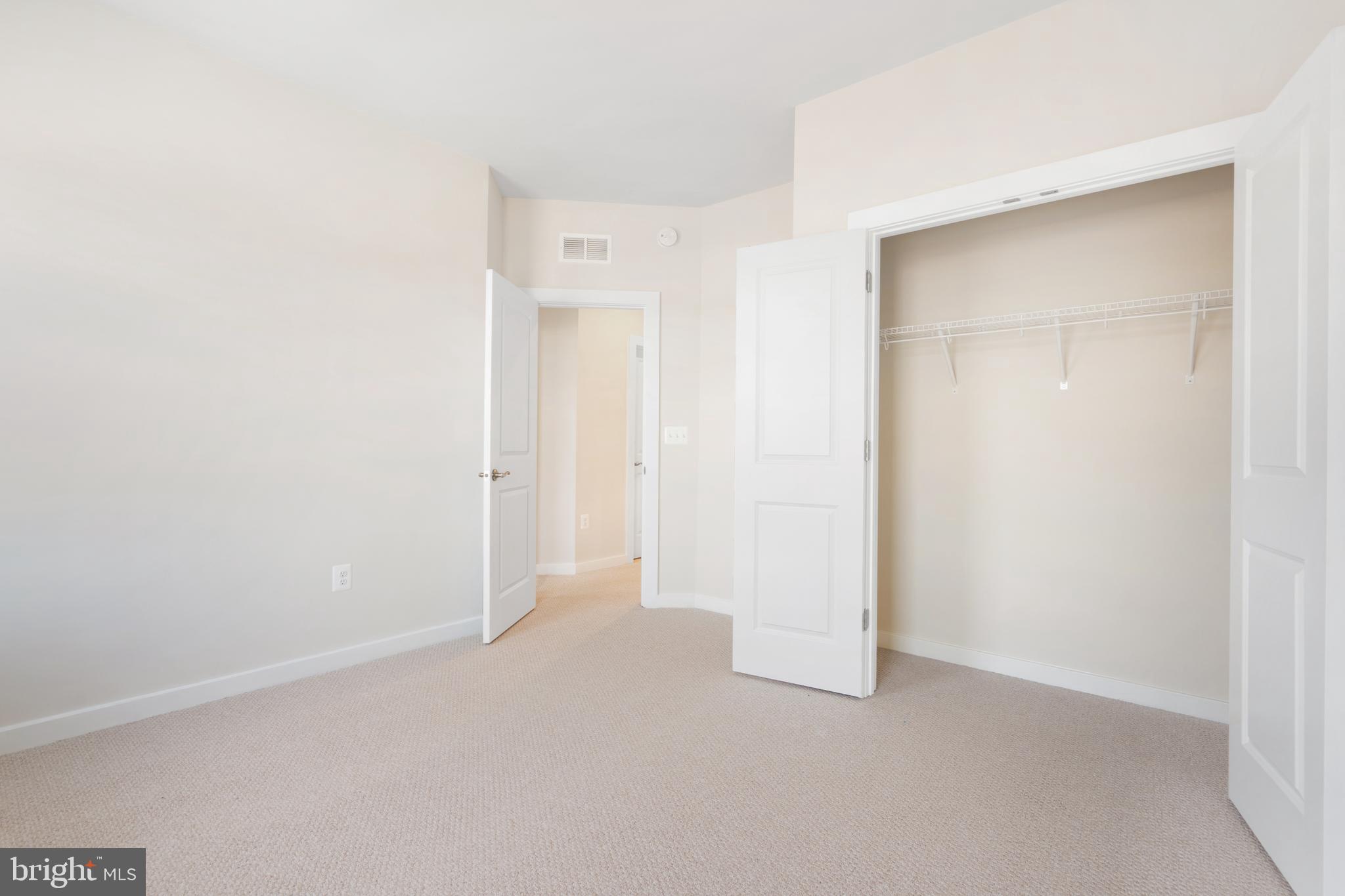 POTOMAC SHORES - Residential