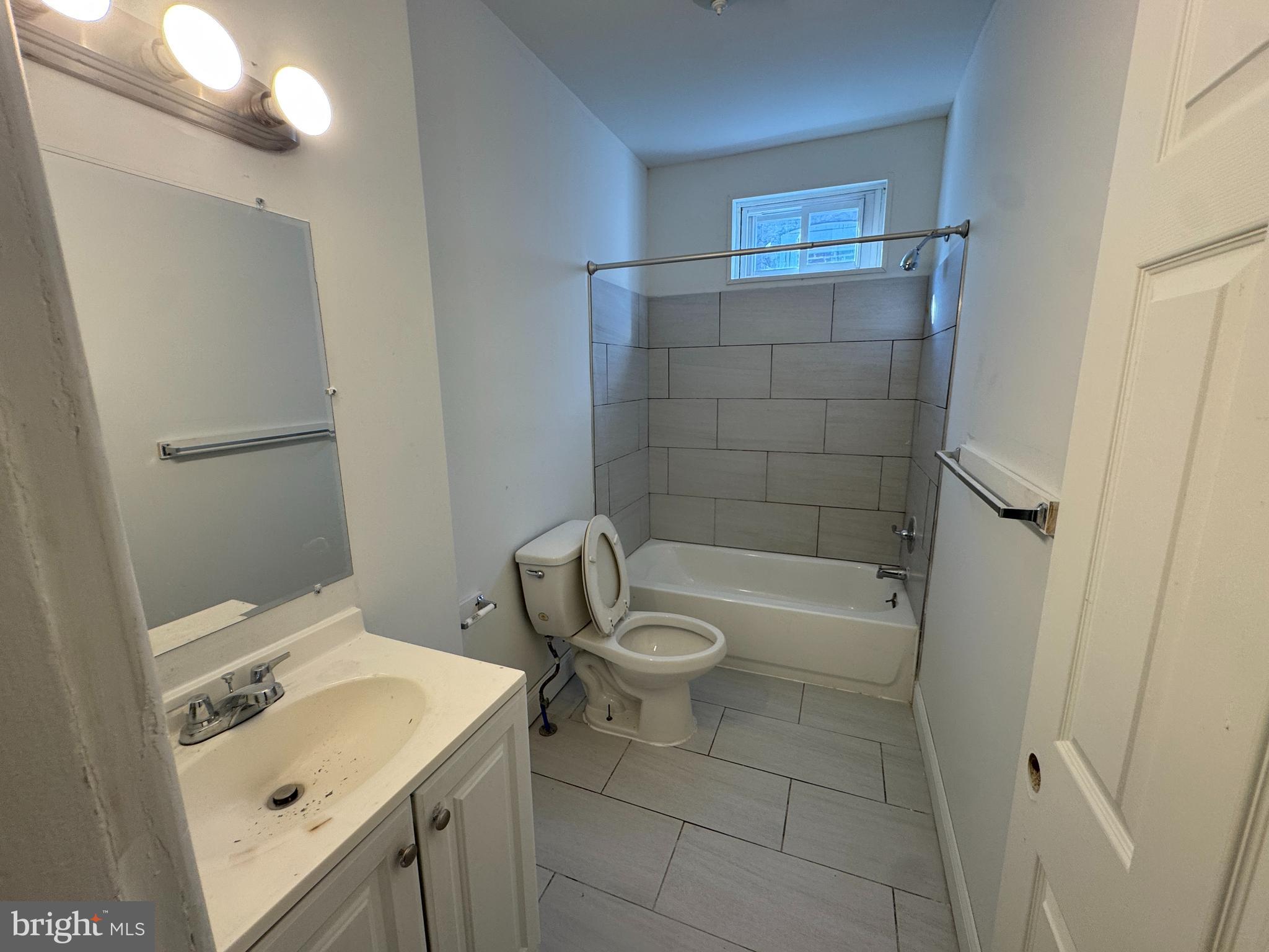 CHESTER CITY - Residential