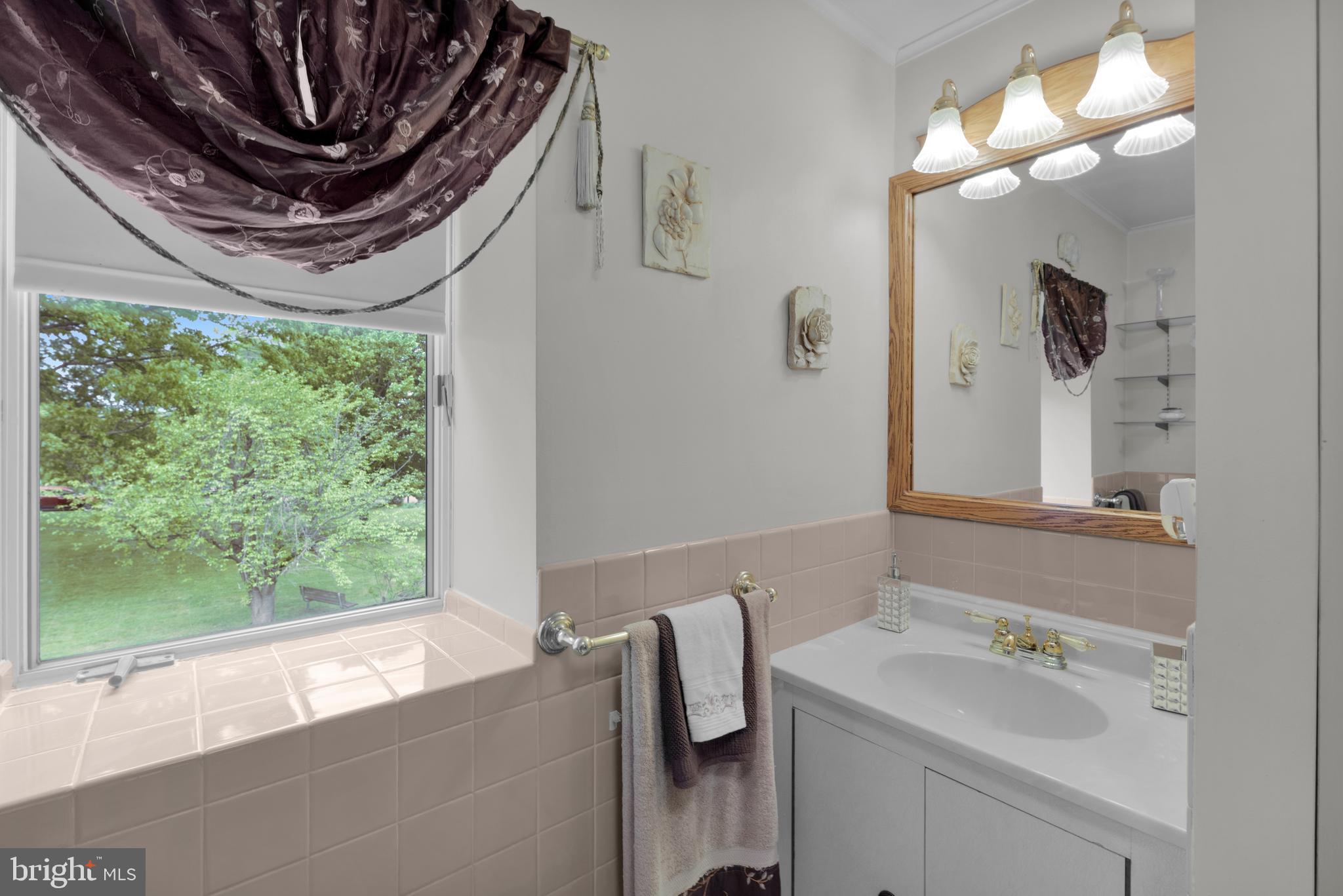 HIGHLAND FARMS - Residential