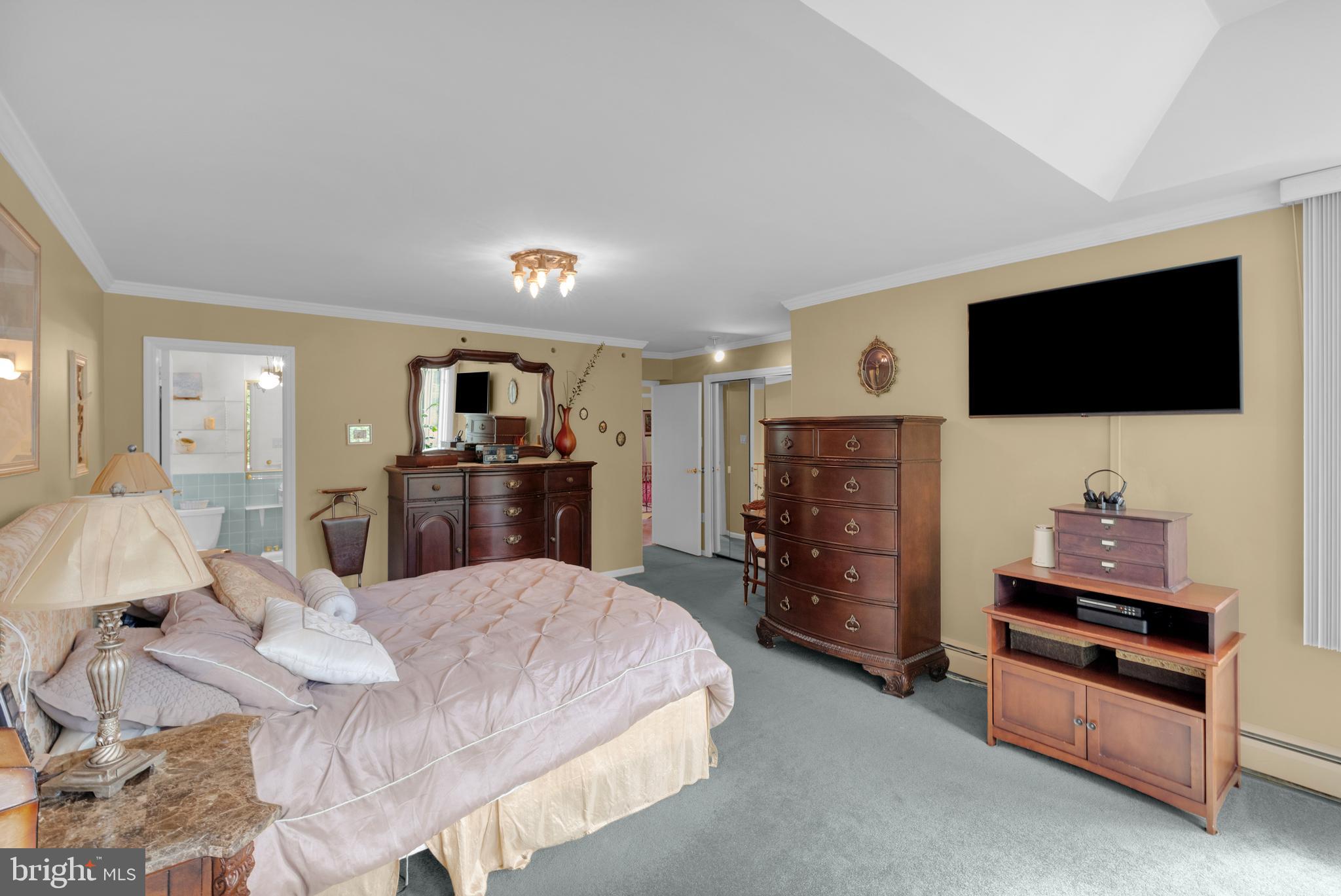 HIGHLAND FARMS - Residential