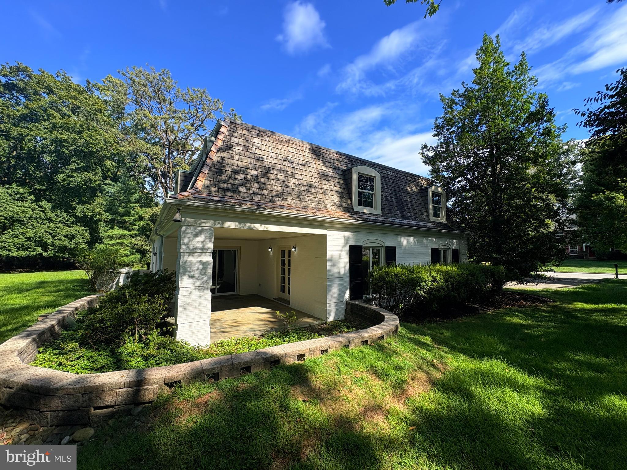 LAFAYETTE HILL - Residential