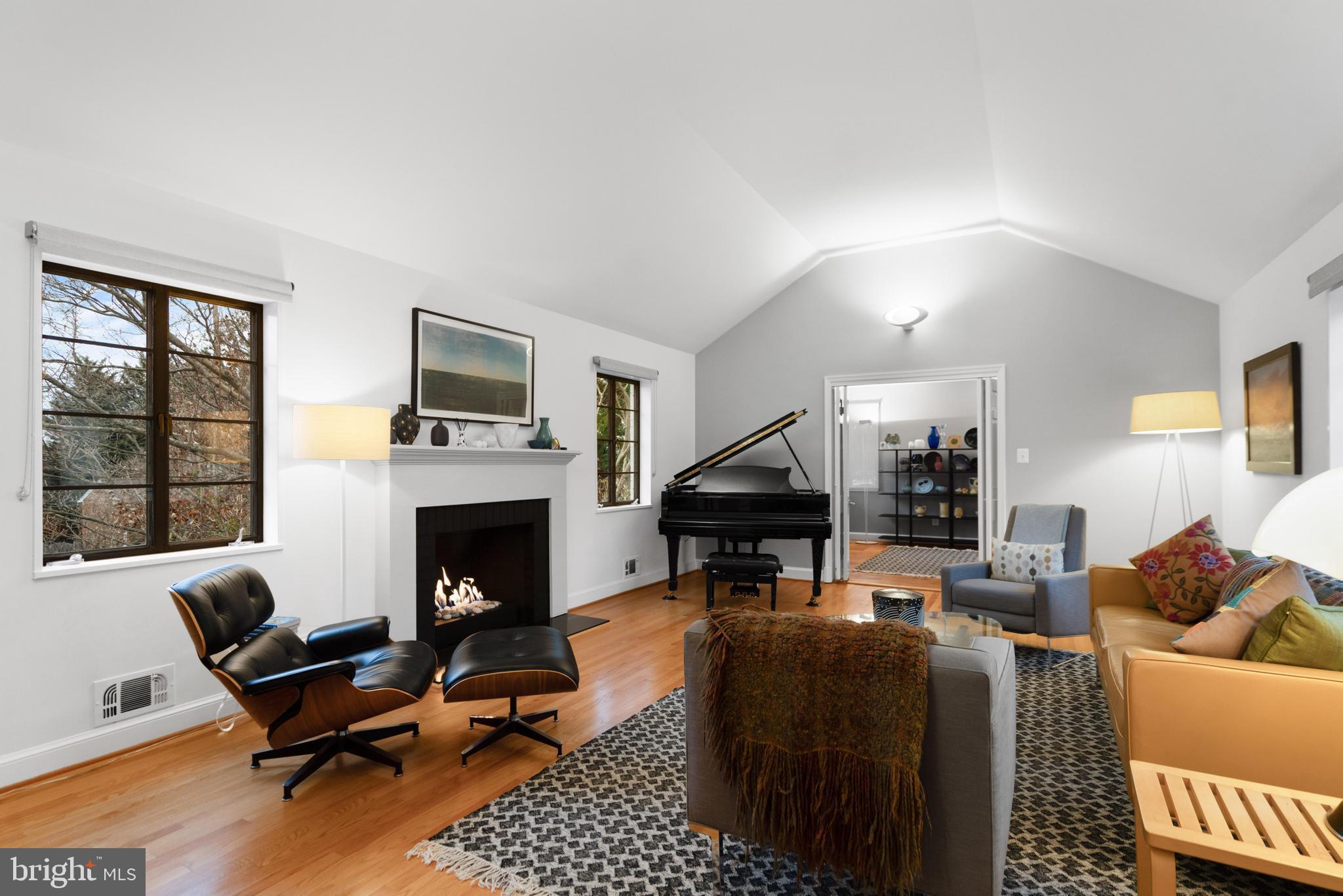 CLOVER - Residential