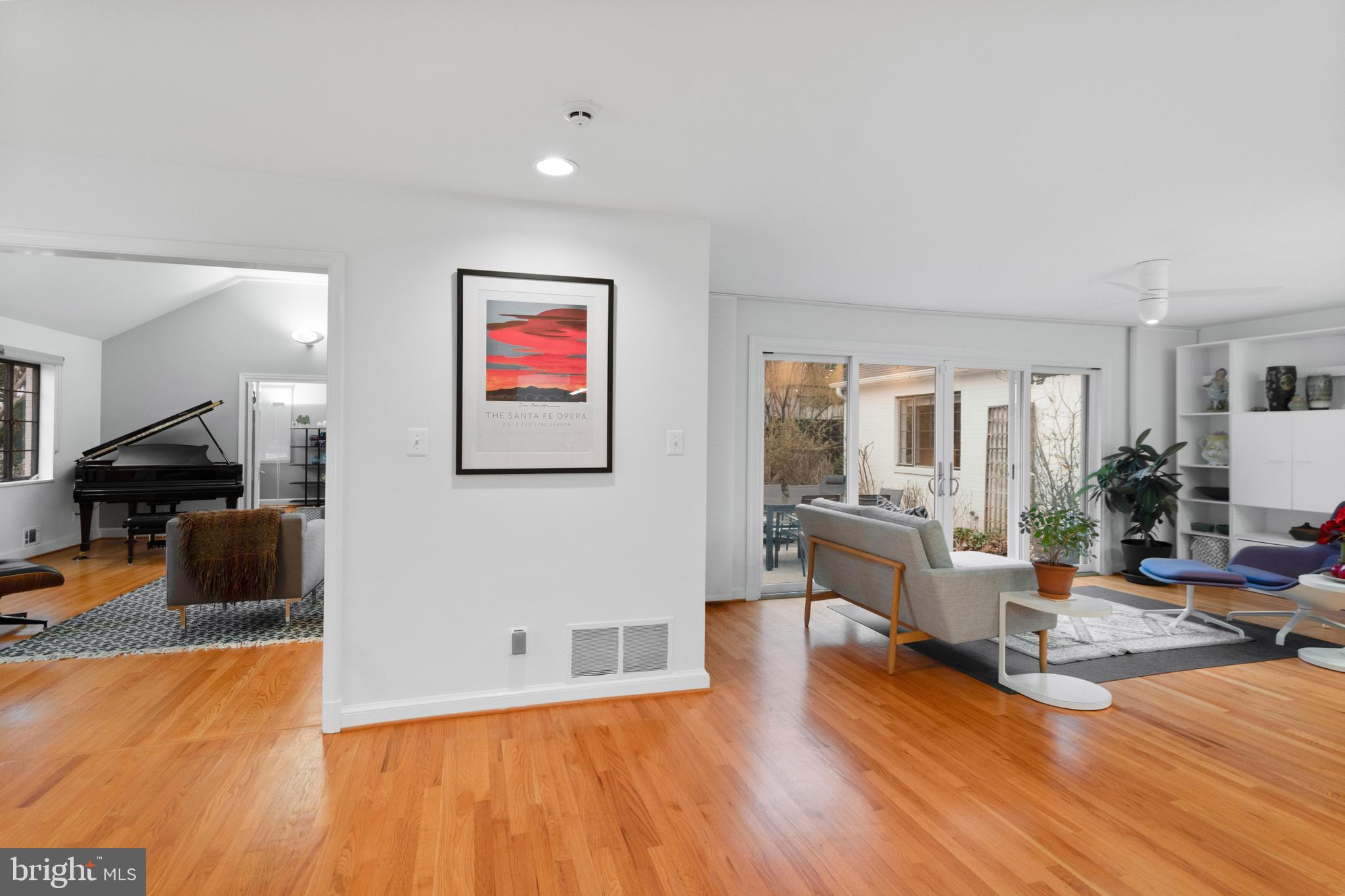 CLOVER - Residential