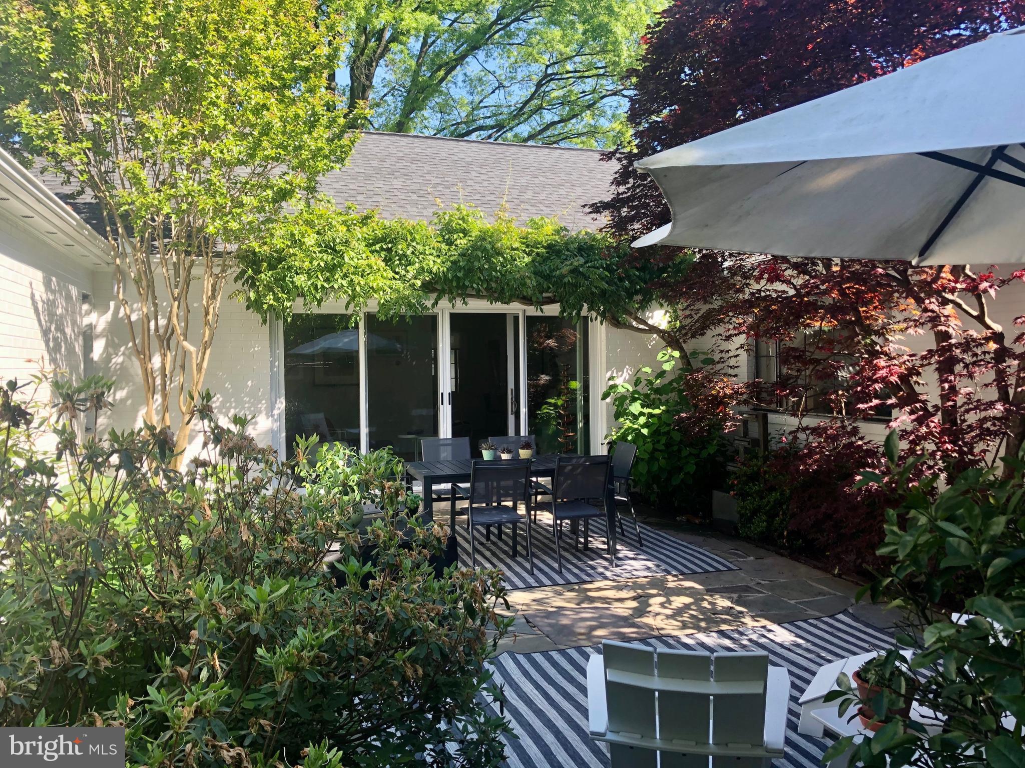 CLOVER - Residential