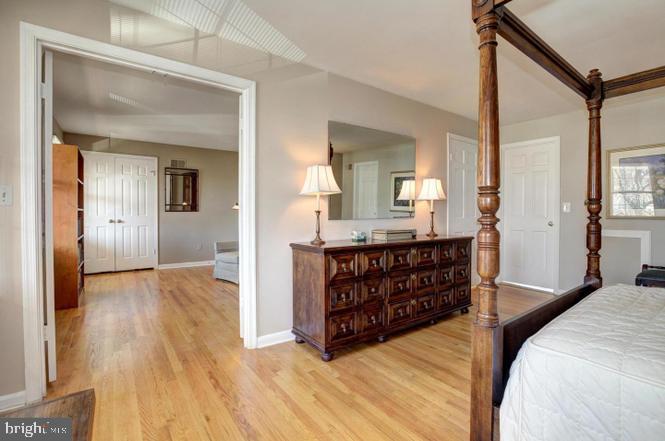 POTOMAC OUTSIDE - Residential Lease