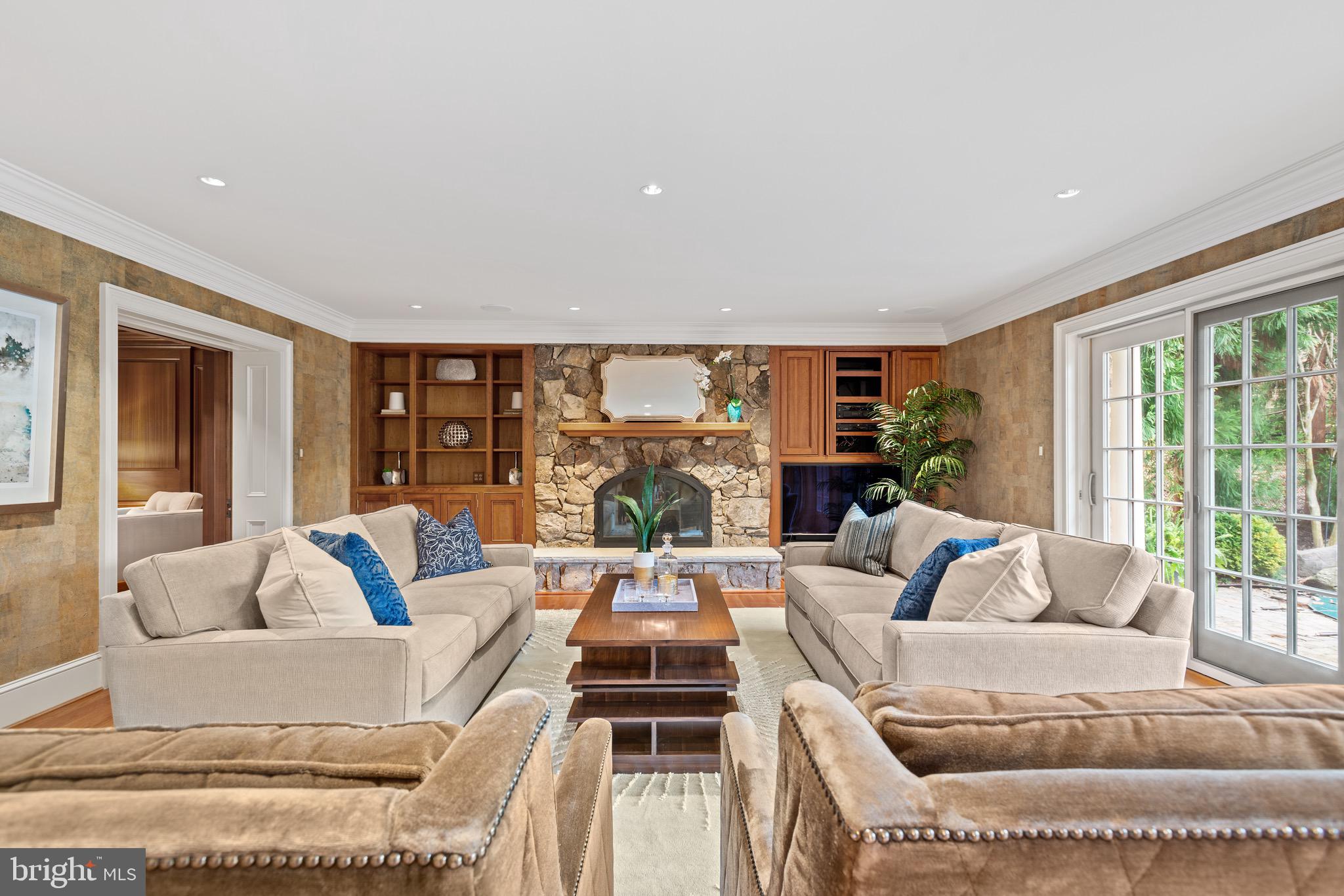 GLEN ECHO HEIGHTS - Residential