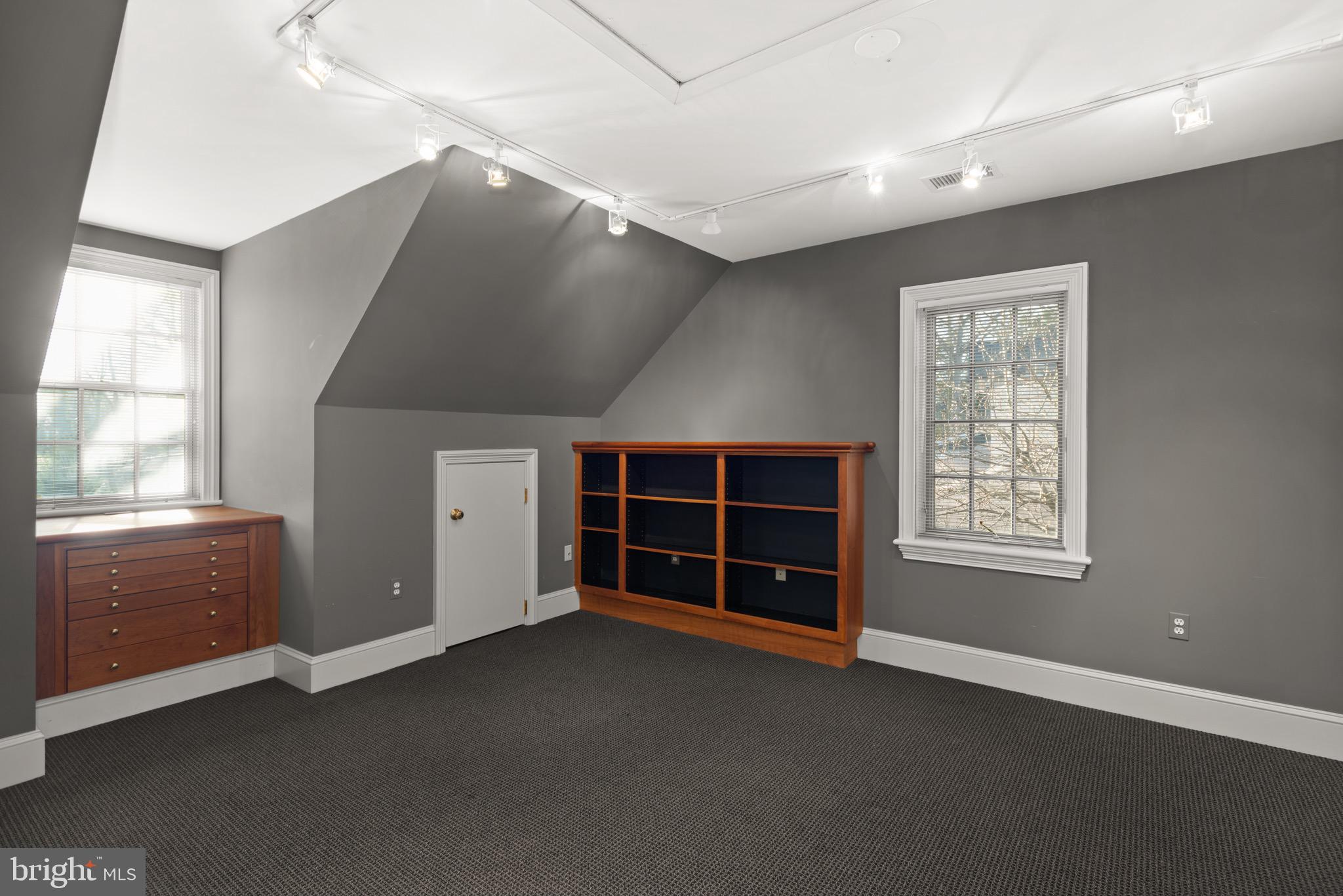 GLEN ECHO HEIGHTS - Residential