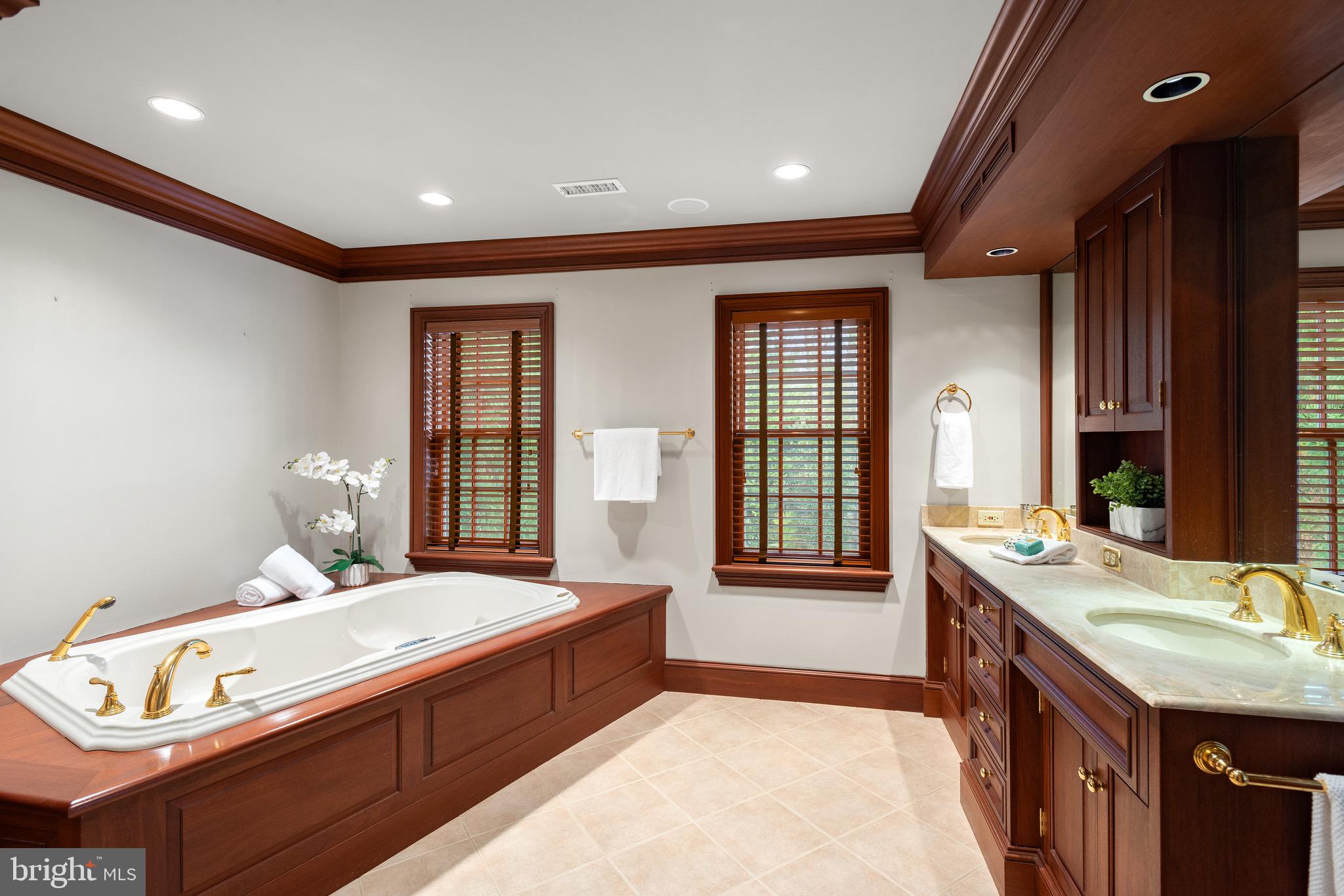 GLEN ECHO HEIGHTS - Residential