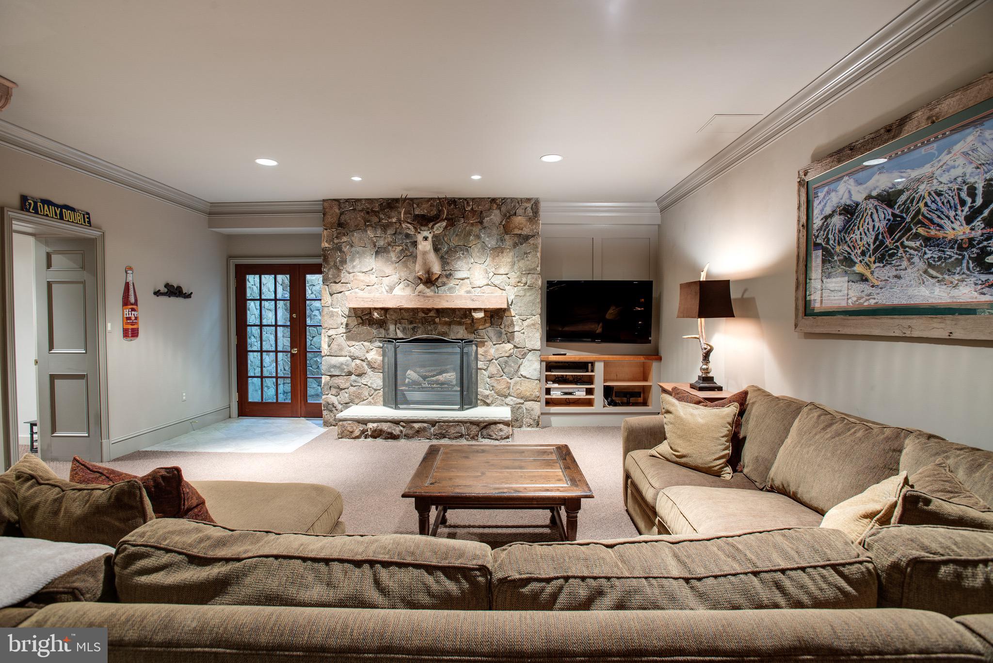 GLEN ECHO HEIGHTS - Residential