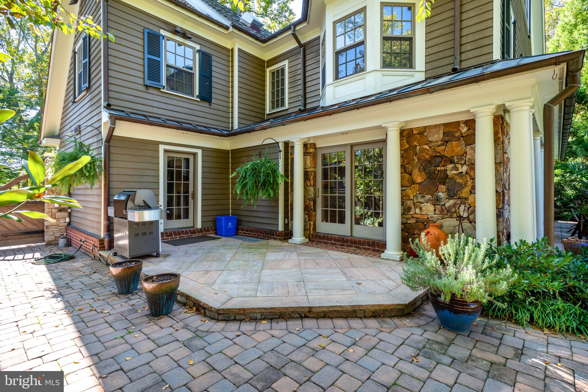 GLEN ECHO HEIGHTS - Residential