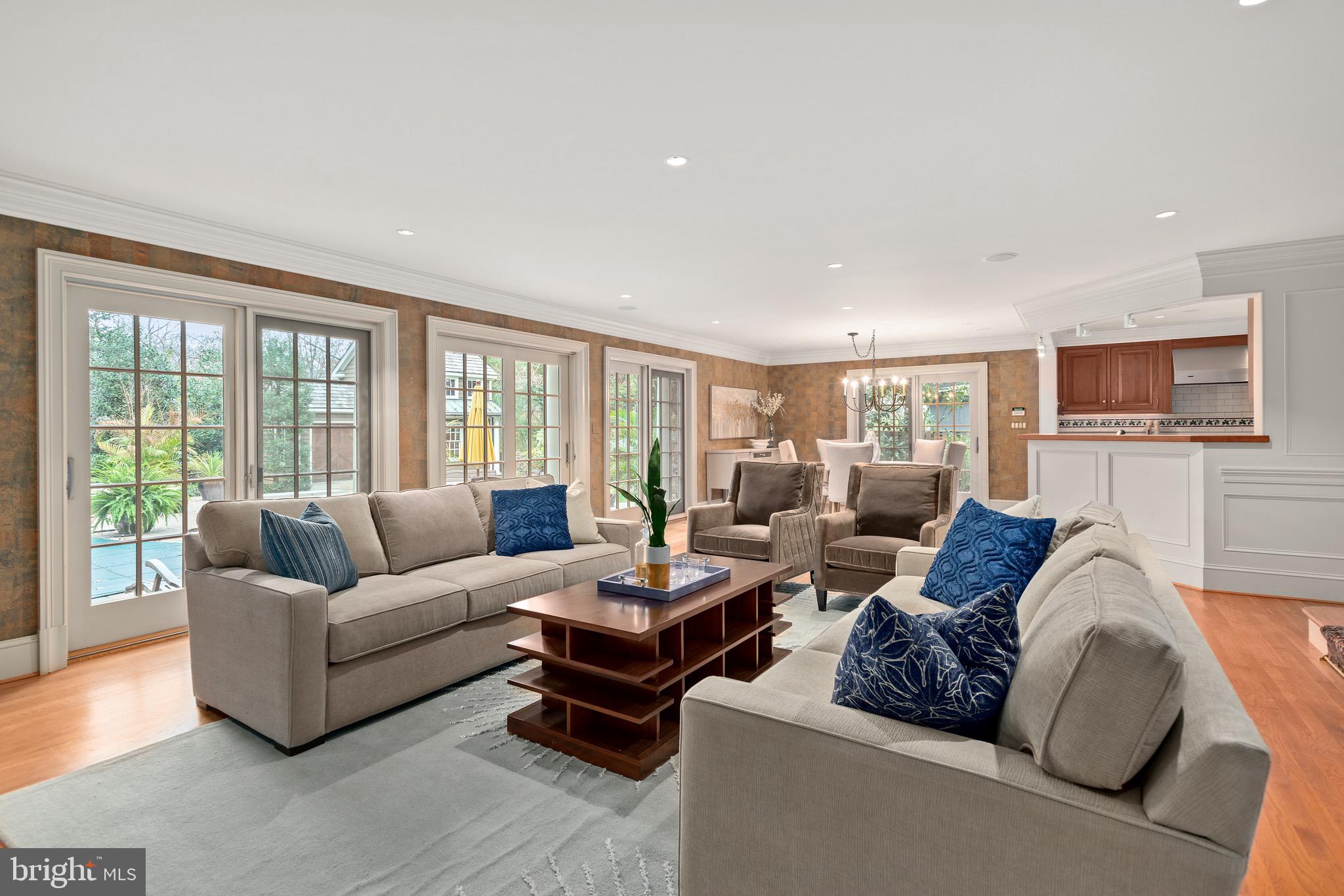 GLEN ECHO HEIGHTS - Residential