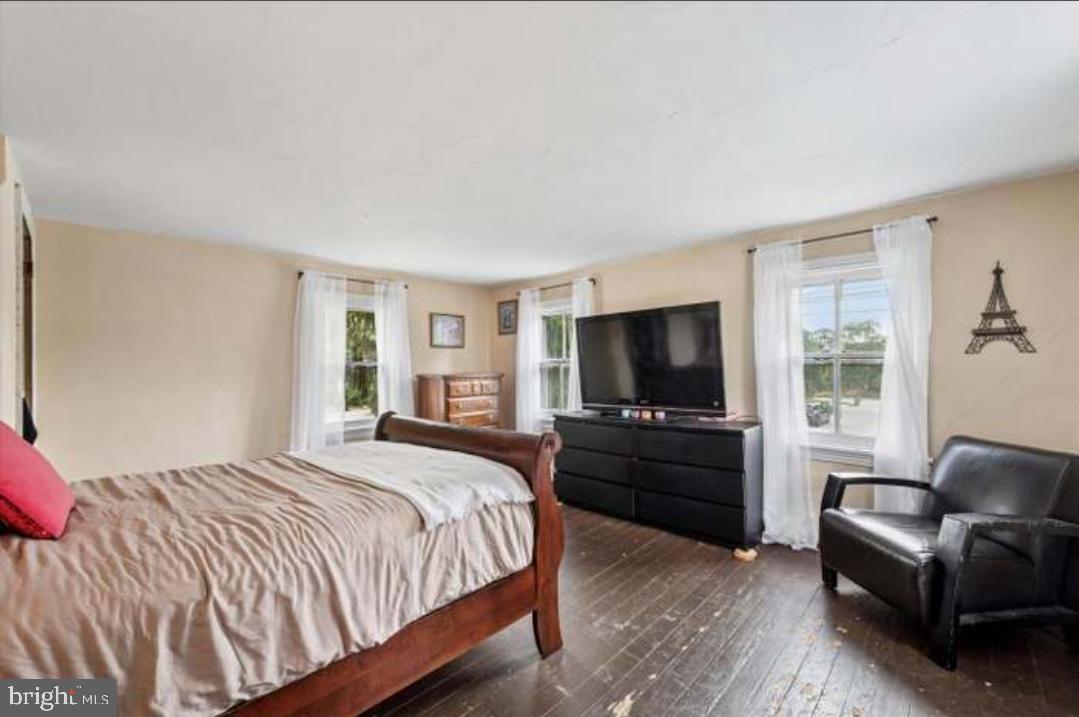 MEDIA - Residential Lease