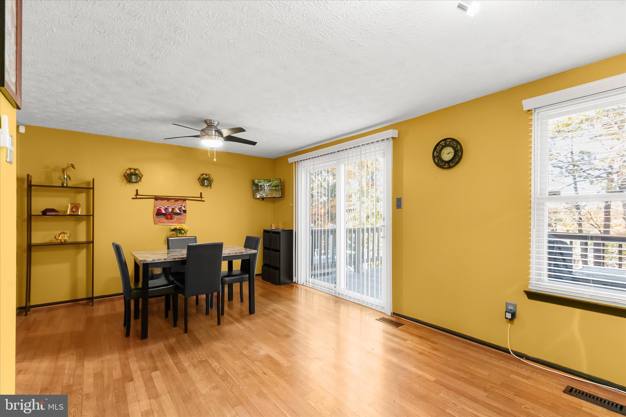 GREEN HOLLY WOODS - Residential