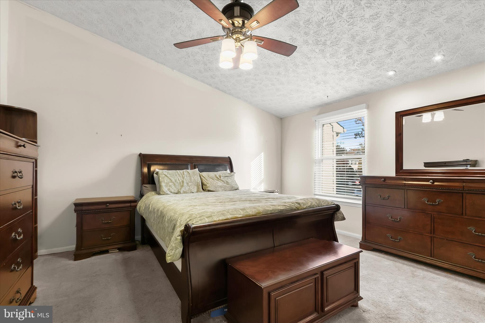 GREEN HOLLY WOODS - Residential