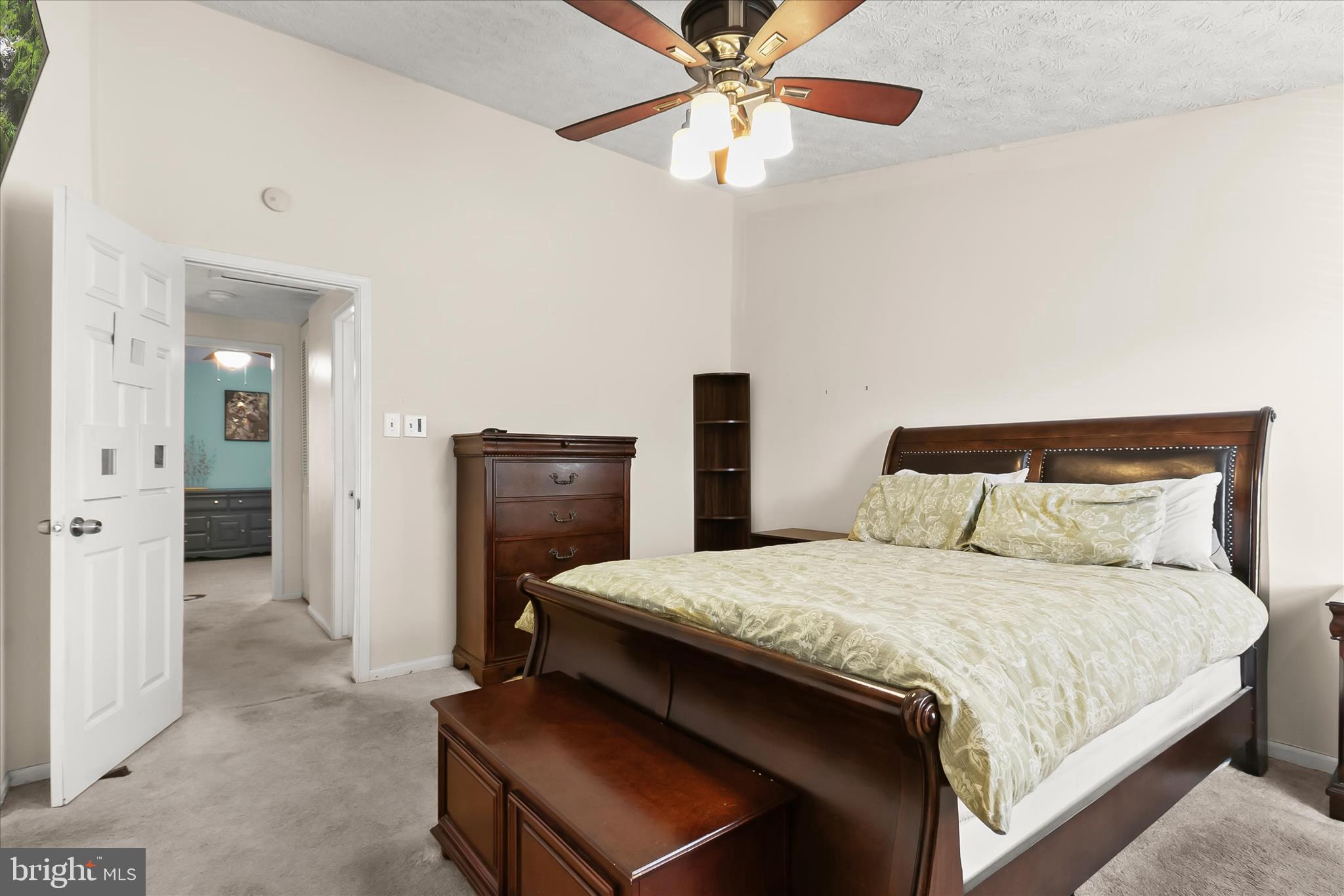 GREEN HOLLY WOODS - Residential