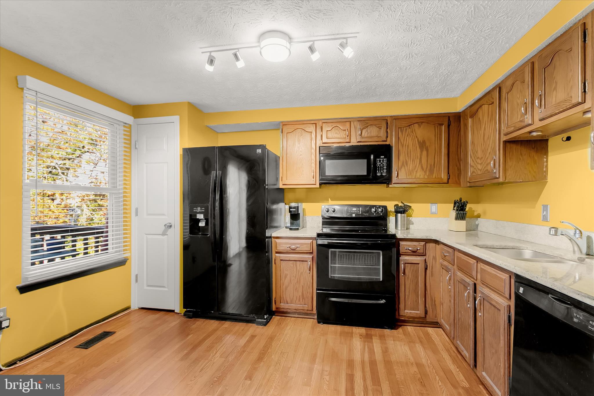 GREEN HOLLY WOODS - Residential