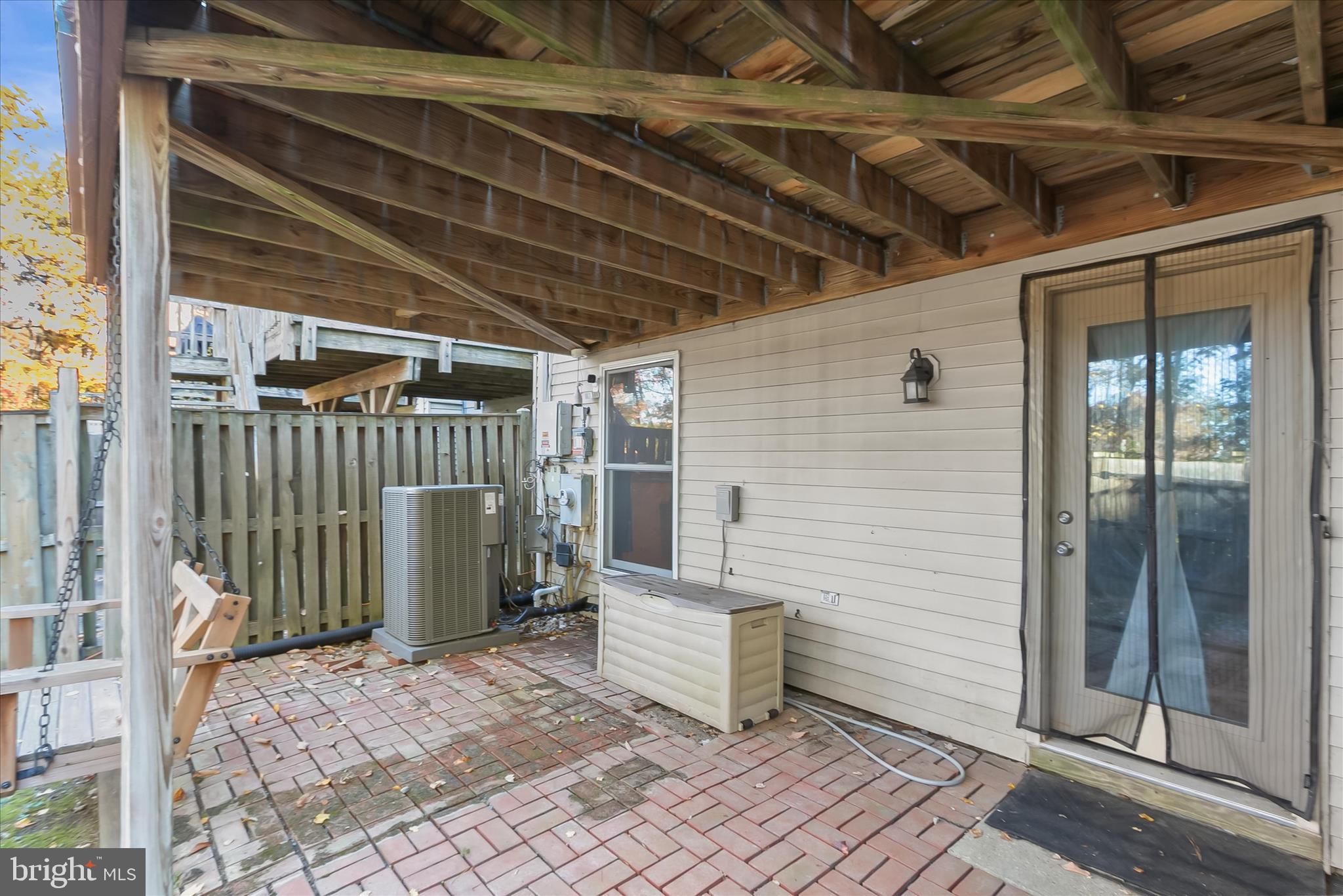 GREEN HOLLY WOODS - Residential