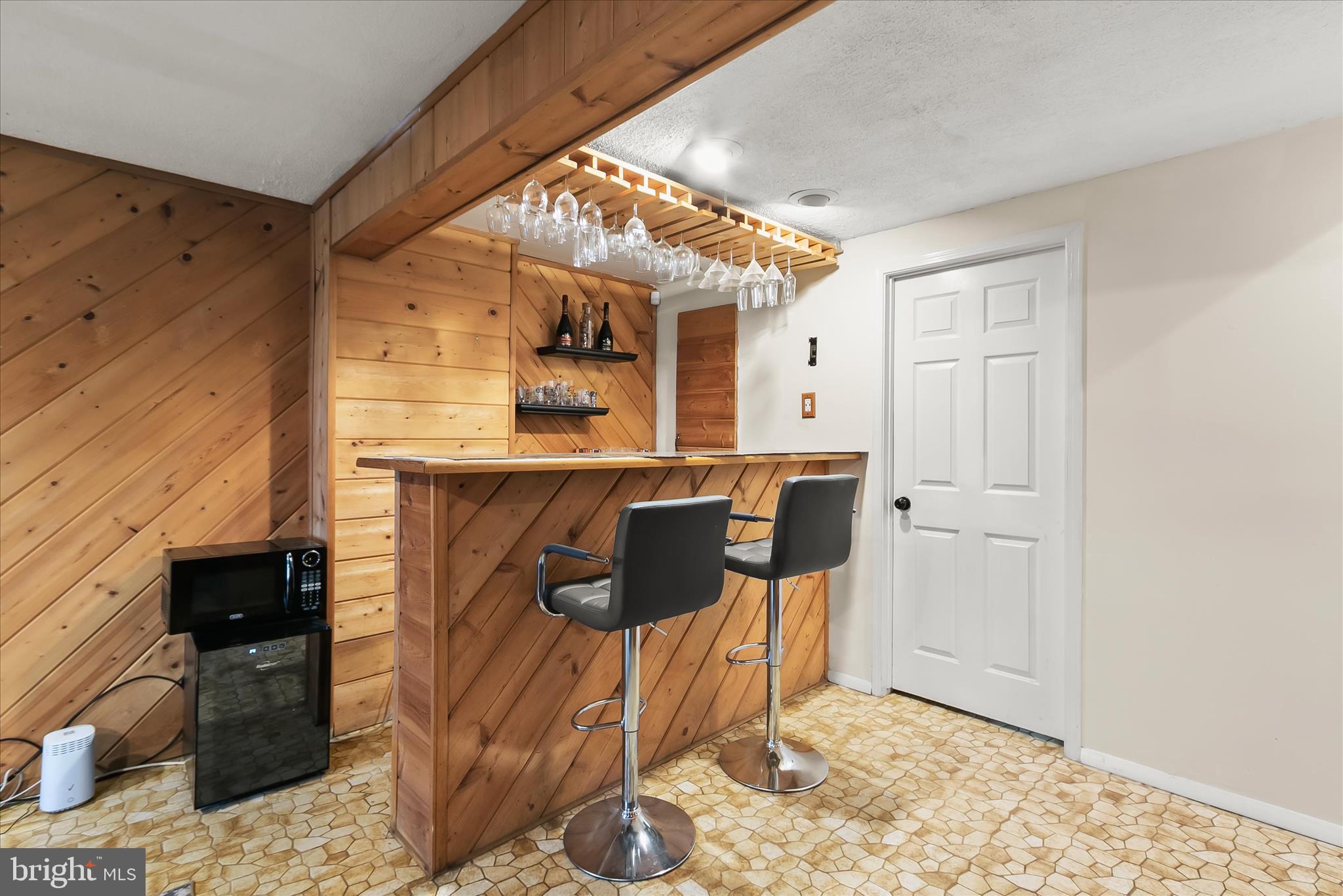 GREEN HOLLY WOODS - Residential