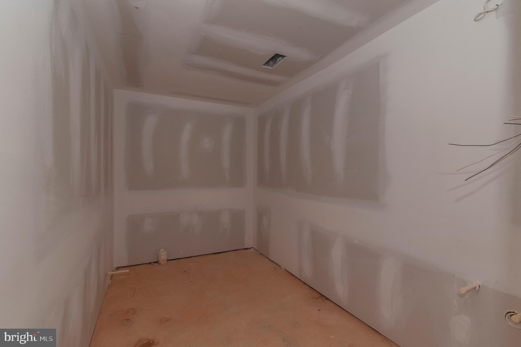 LINWOOD - Residential