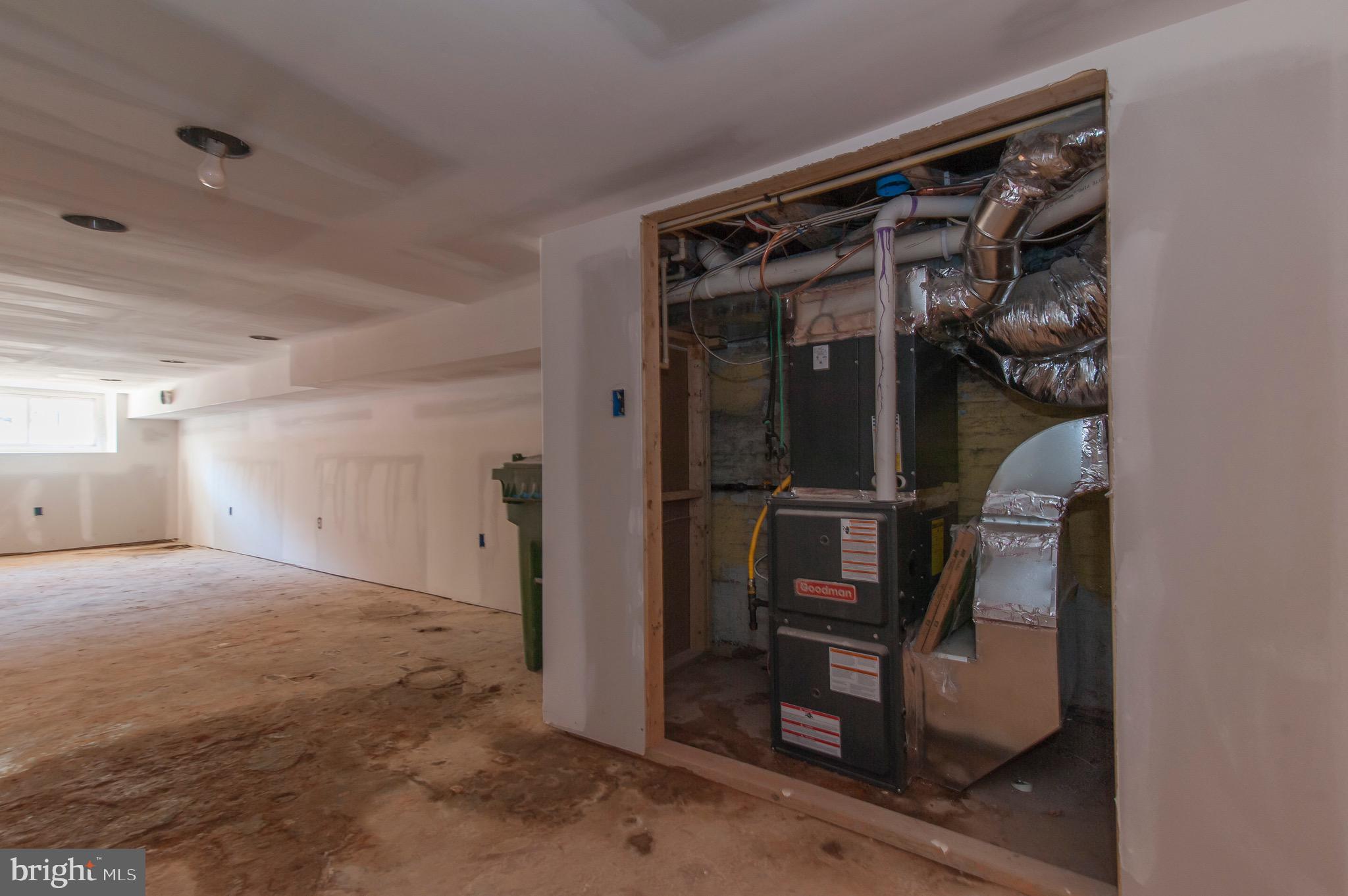 LINWOOD - Residential