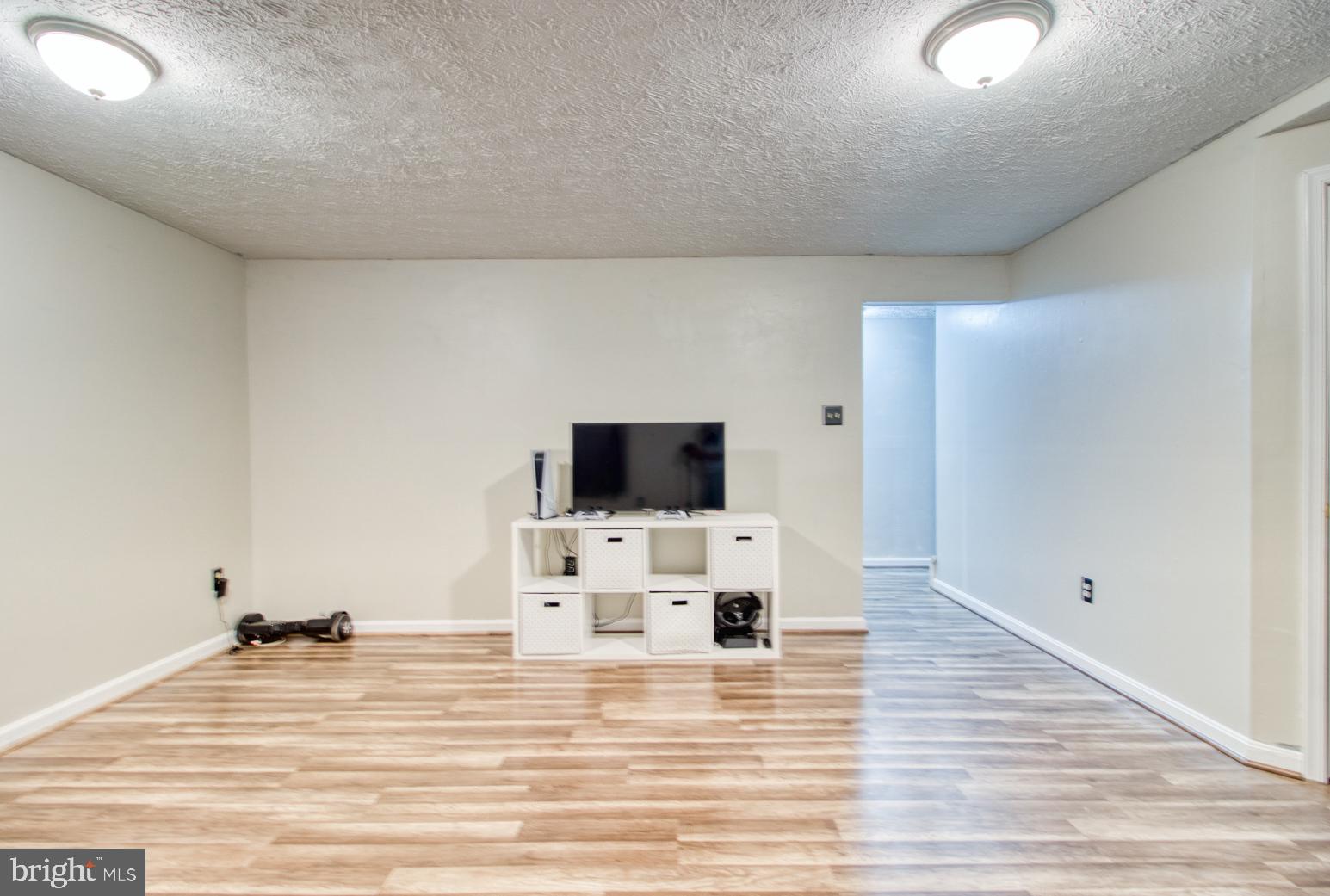 KINGS RANSOM - Residential