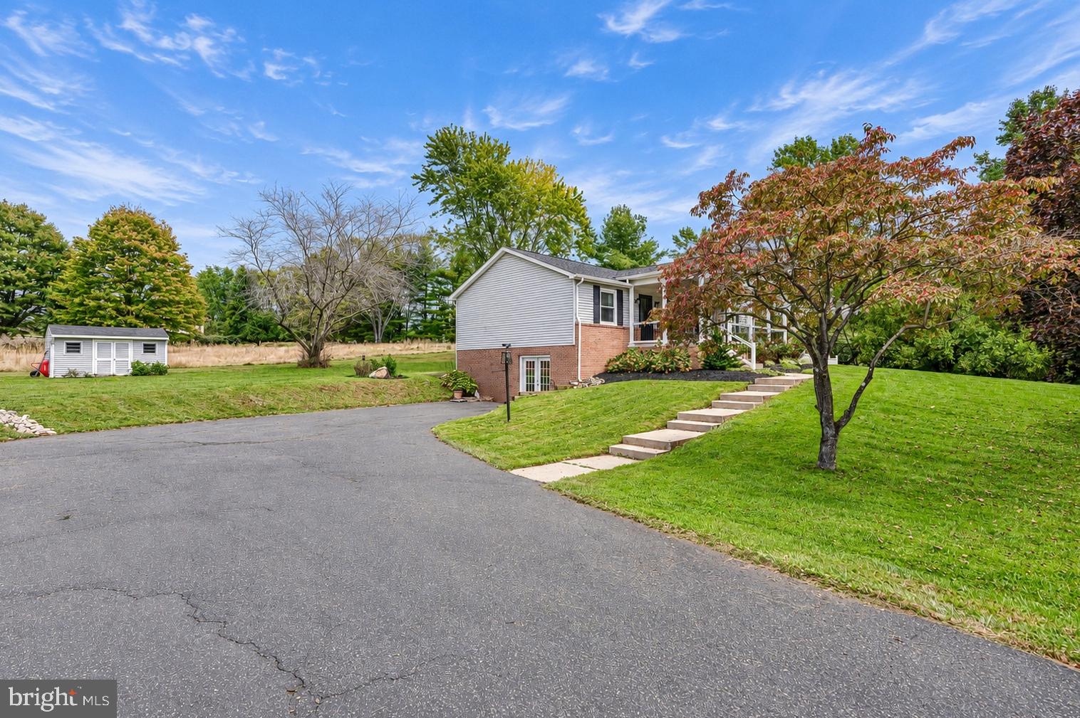631 PRIESTFORD ROAD