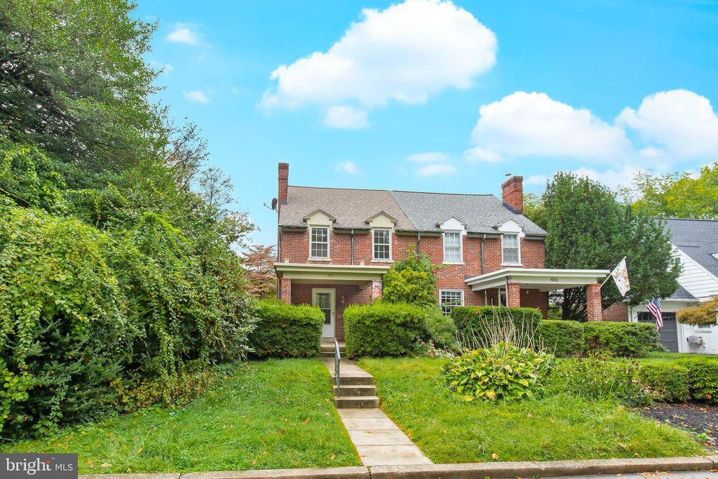 Photo of 408 S School Lane, LANCASTER, PA 17603 (MLS # PALA2057530)