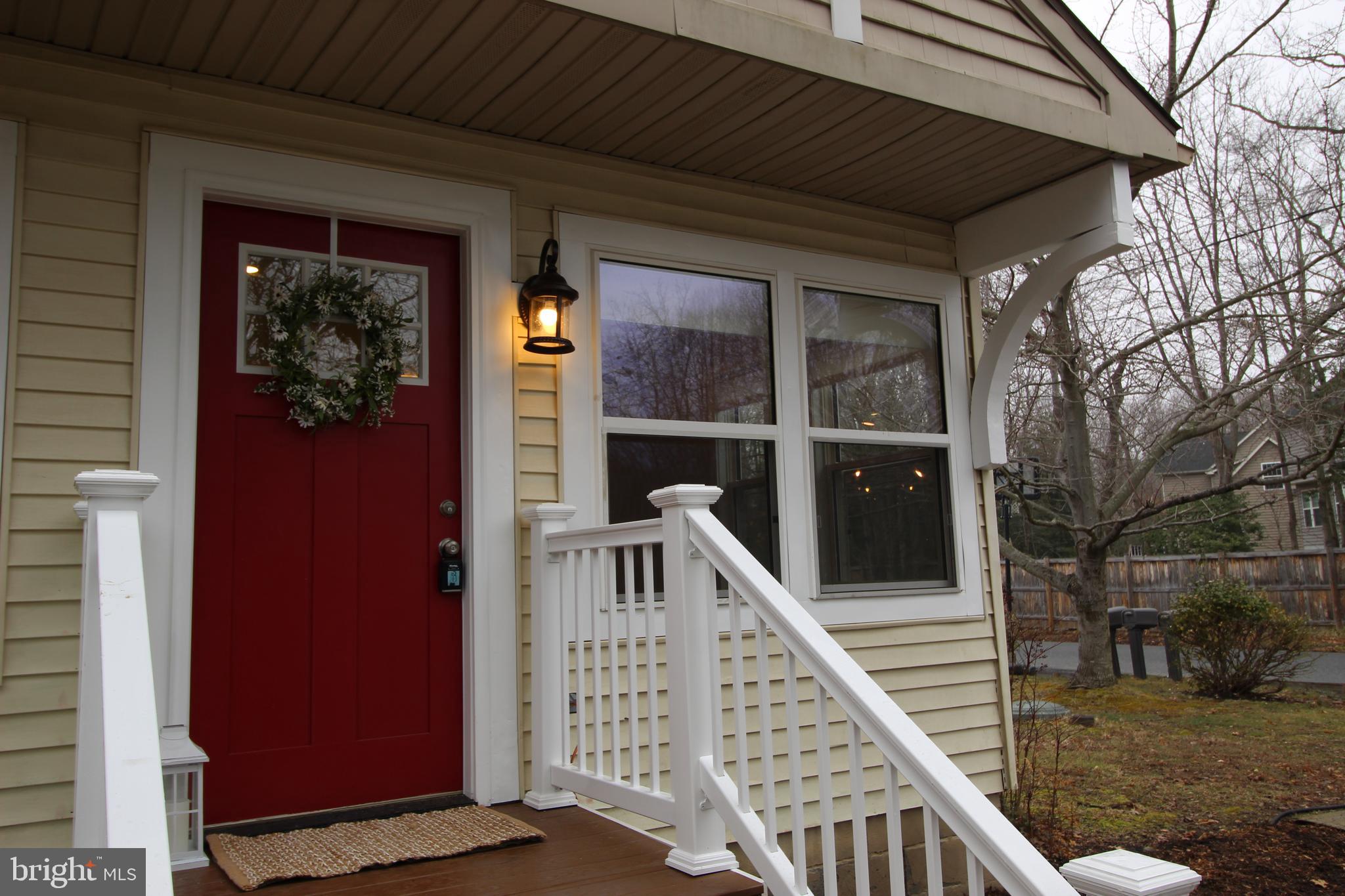 EDGEWATER - Residential Lease