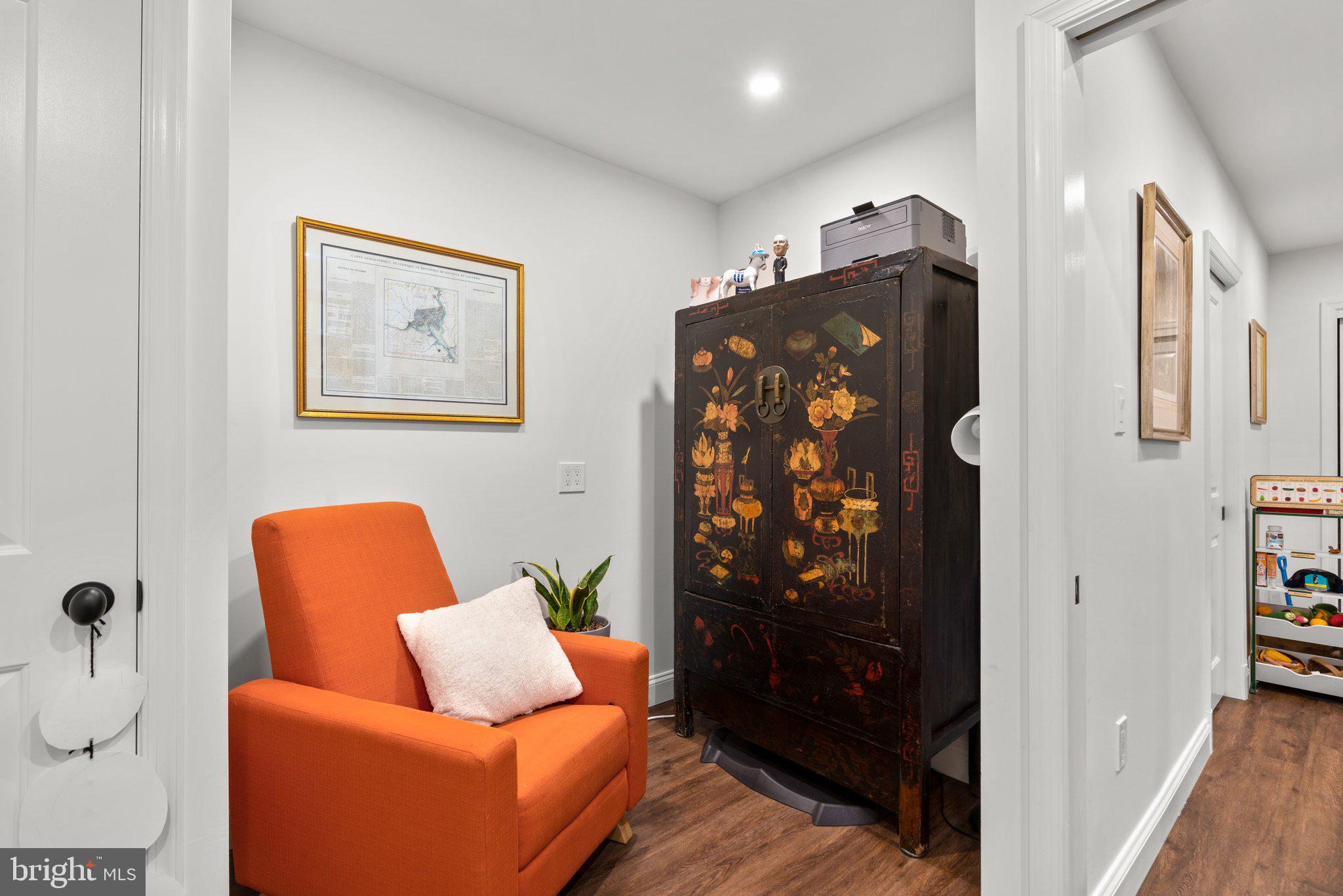 SOMERSET HEIGHTS - Residential Lease