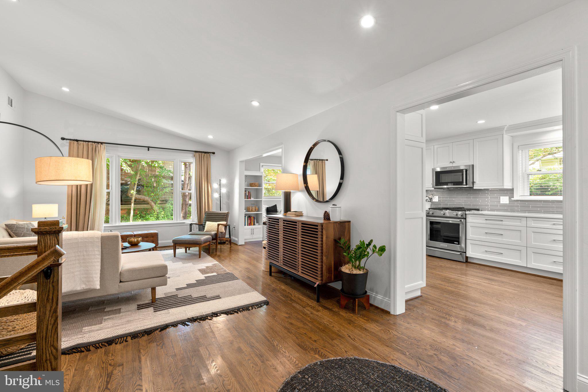 SOMERSET HEIGHTS - Residential Lease